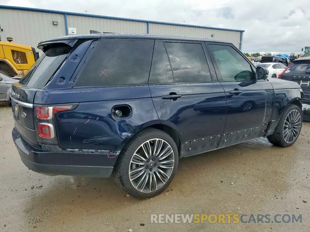 3 fotografías del automóvil dañado SALGS2SE2MA421028 LAND ROVER RANGEROVER 2021