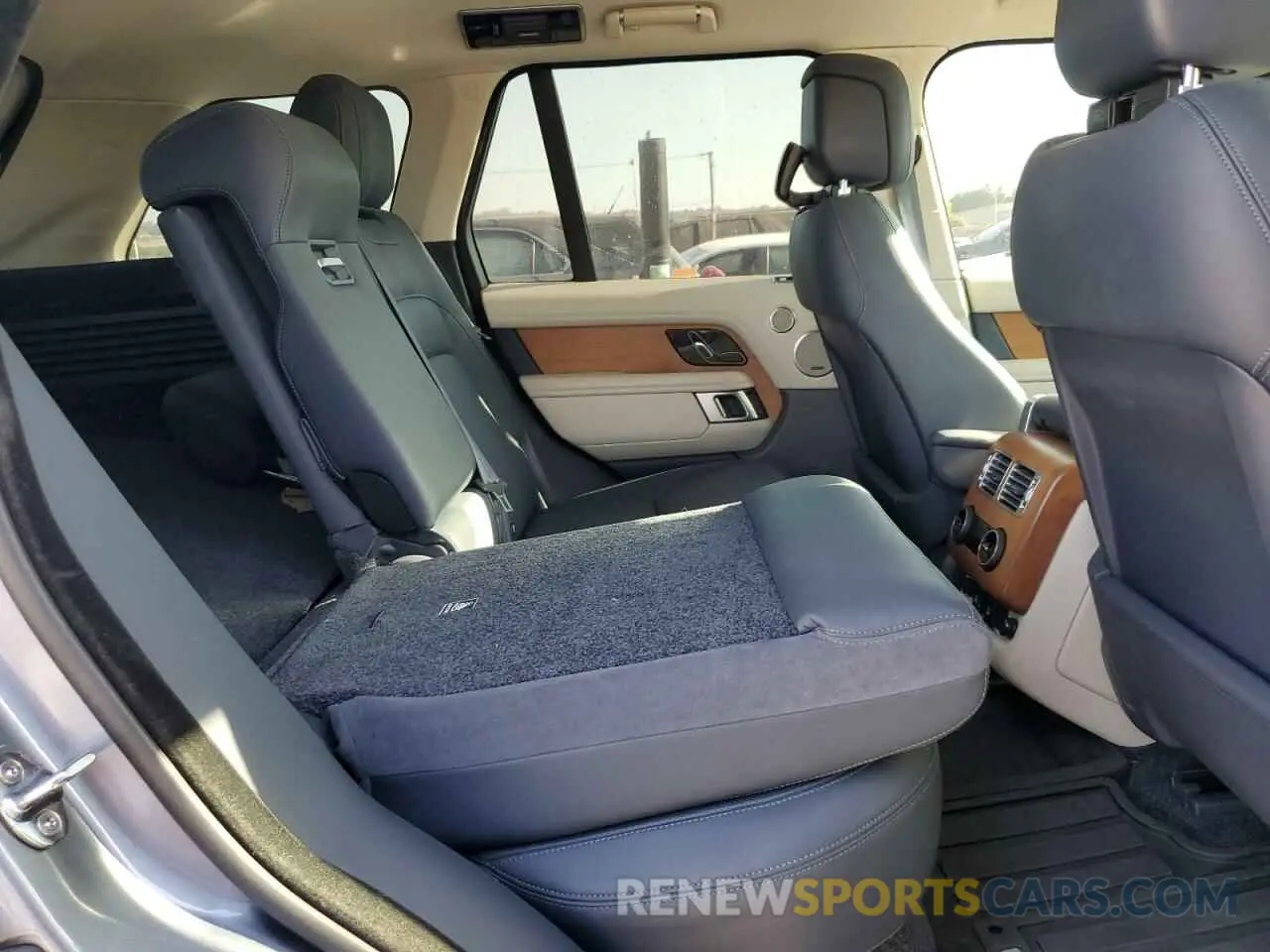 11 fotografías del automóvil dañado SALGS2SE3MA428313 LAND ROVER RANGEROVER 2021