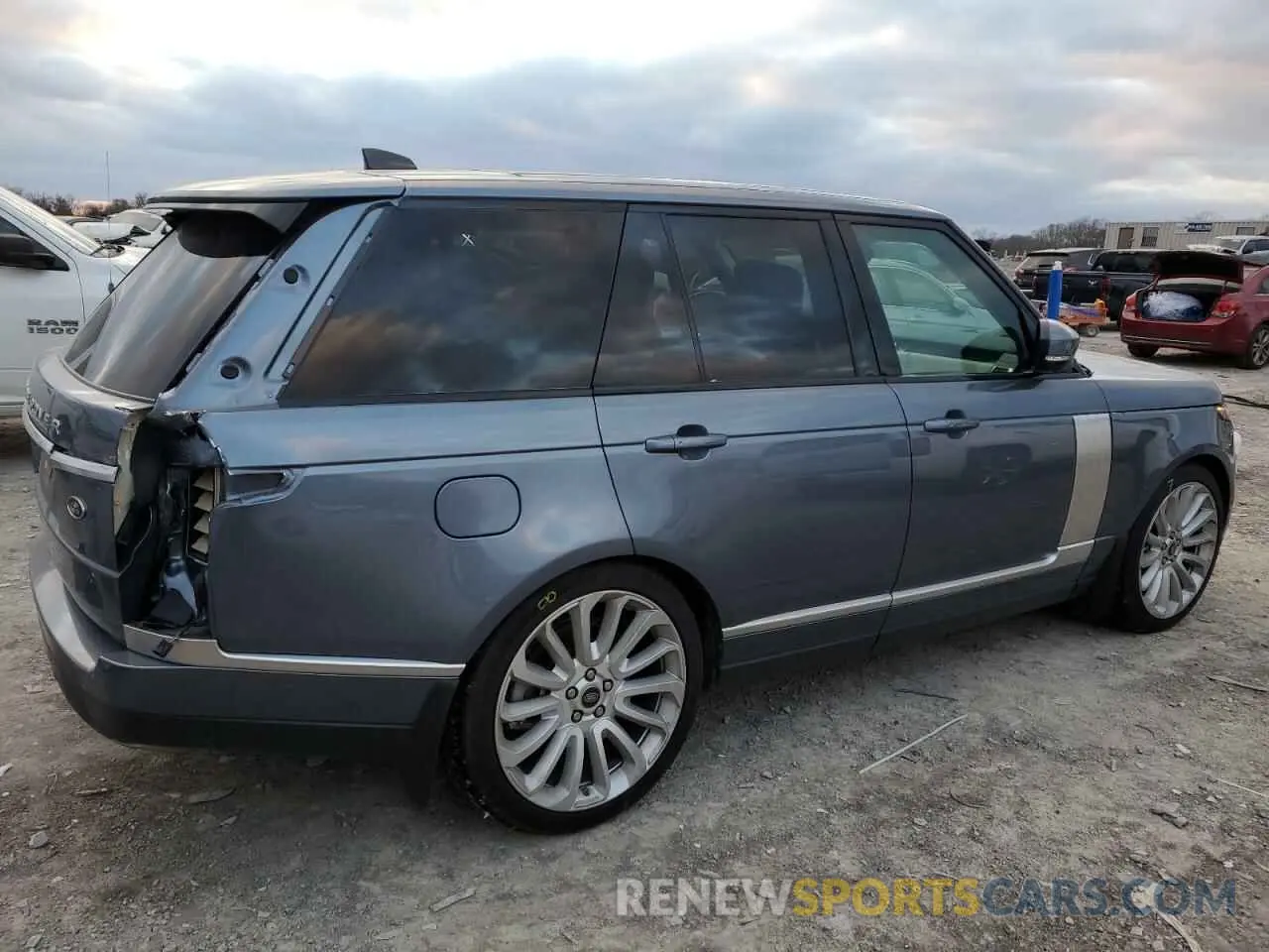 3 fotografías del automóvil dañado SALGS2SE8MA439422 LAND ROVER RANGEROVER 2021