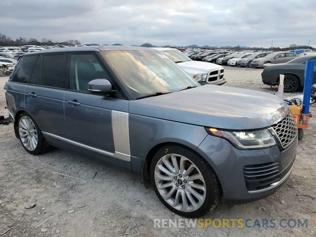 4 fotografías del automóvil dañado SALGS2SE8MA439422 LAND ROVER RANGEROVER 2021