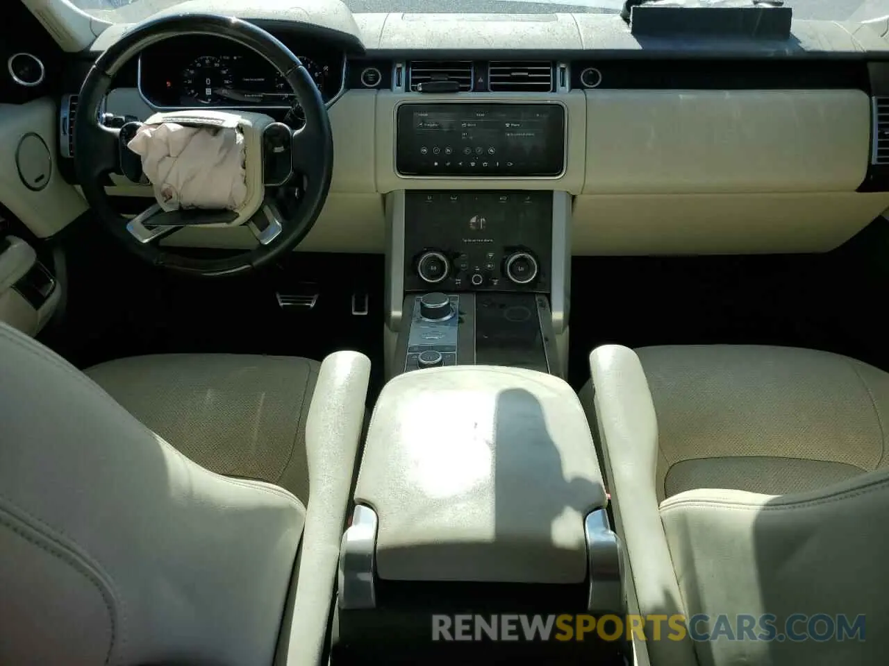 8 fotografías del automóvil dañado SALGS2SE9MA425948 LAND ROVER RANGEROVER 2021