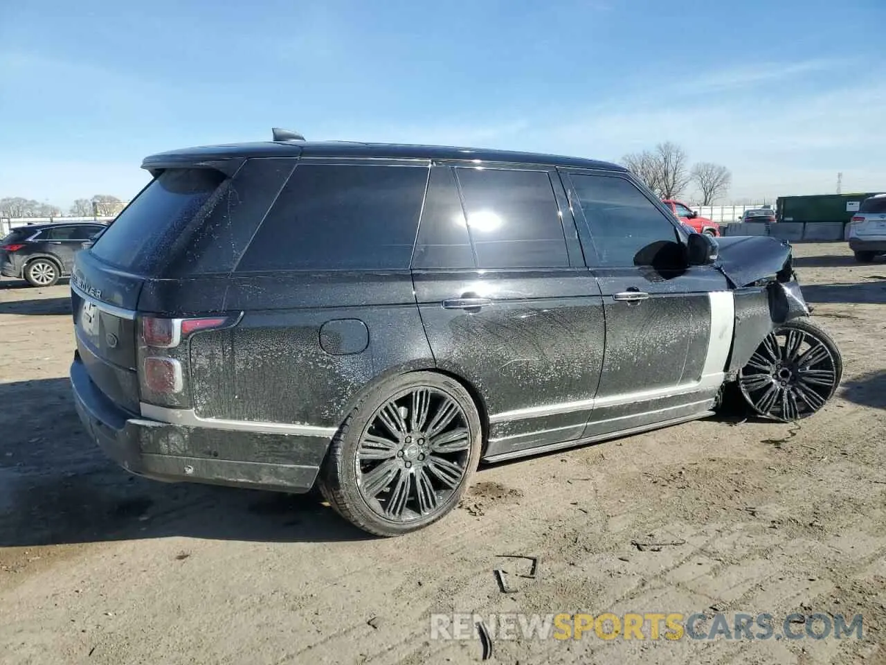 3 fotografías del automóvil dañado SALGV2SE3MA423815 LAND ROVER RANGEROVER 2021