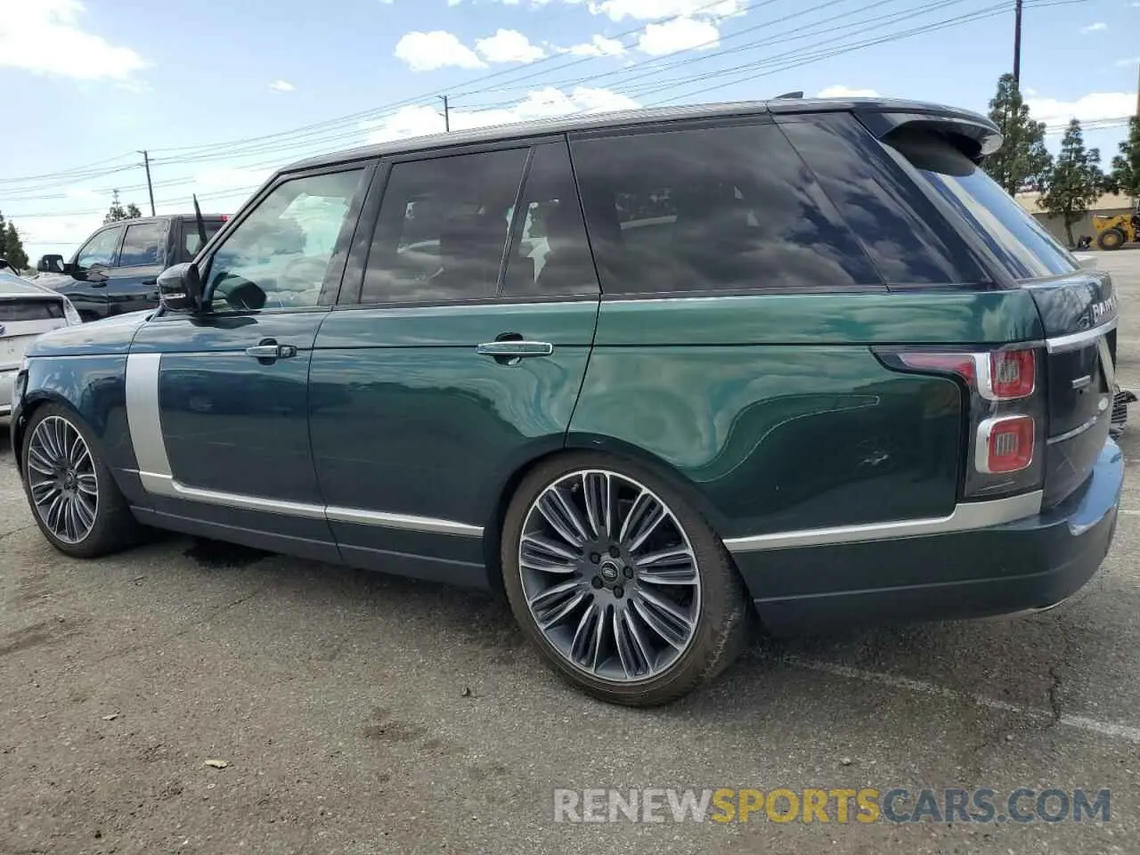 2 fotografías del automóvil dañado SALGV2SEXMA425822 LAND ROVER RANGEROVER 2021