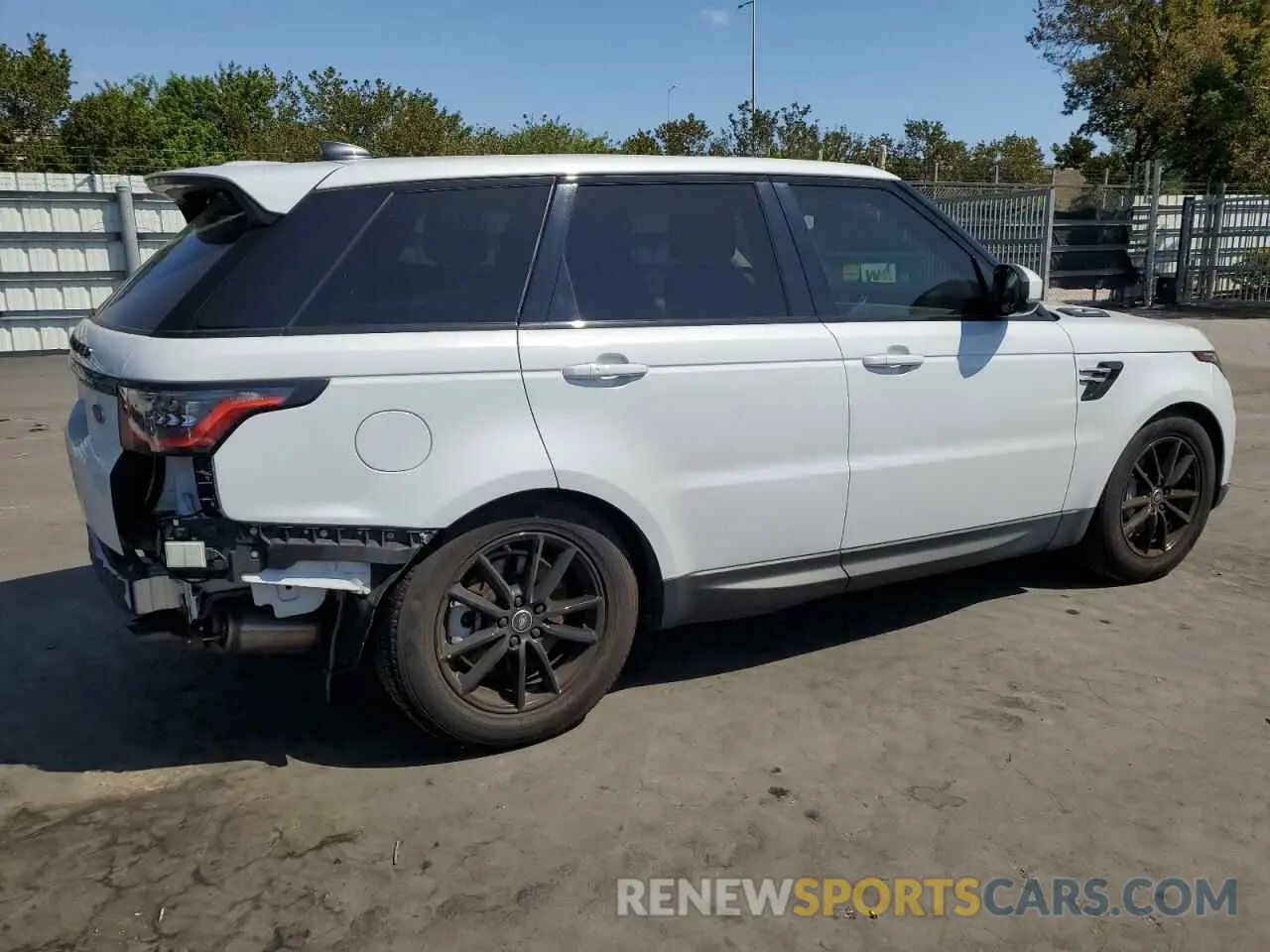 3 fotografías del automóvil dañado SALWG2SU3MA783342 LAND ROVER RANGEROVER 2021