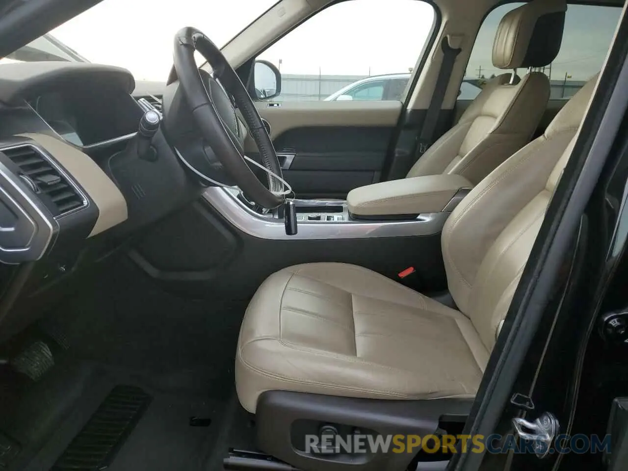 7 fotografías del automóvil dañado SALWG2SU5MA775338 LAND ROVER RANGEROVER 2021