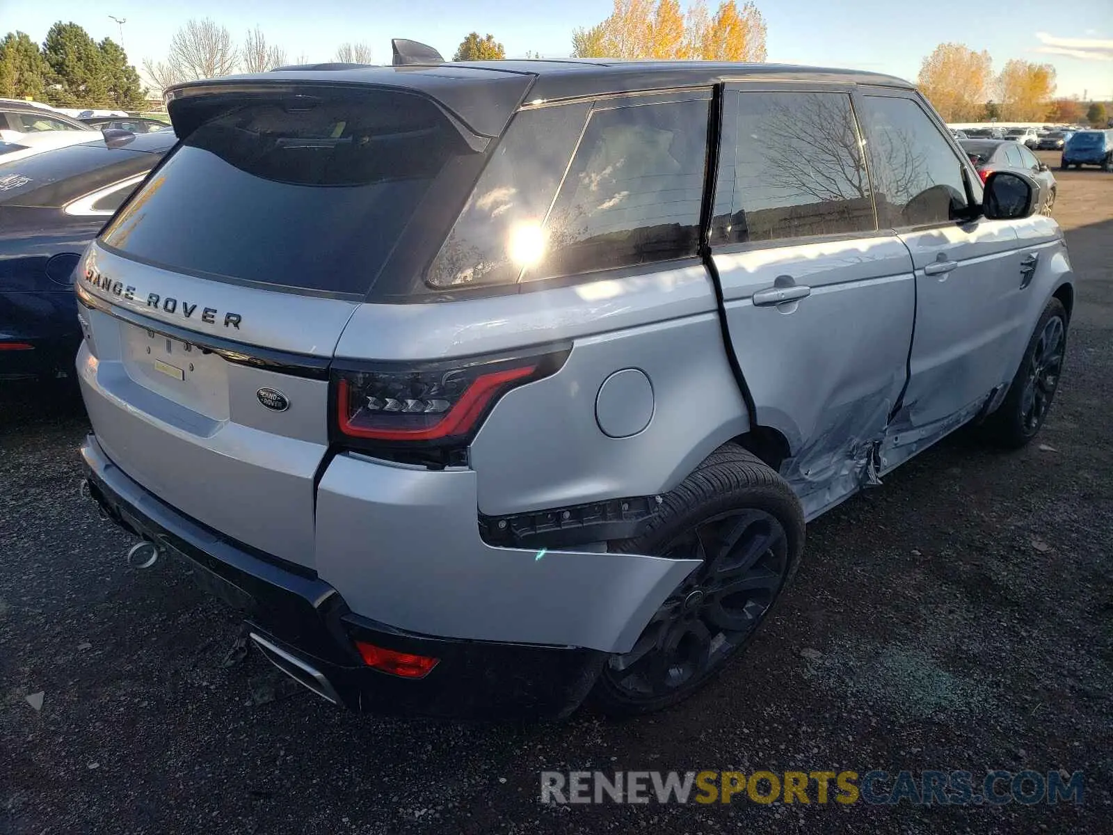 4 fotografías del automóvil dañado SALWR2RK5MA750082 LAND ROVER RANGEROVER 2021