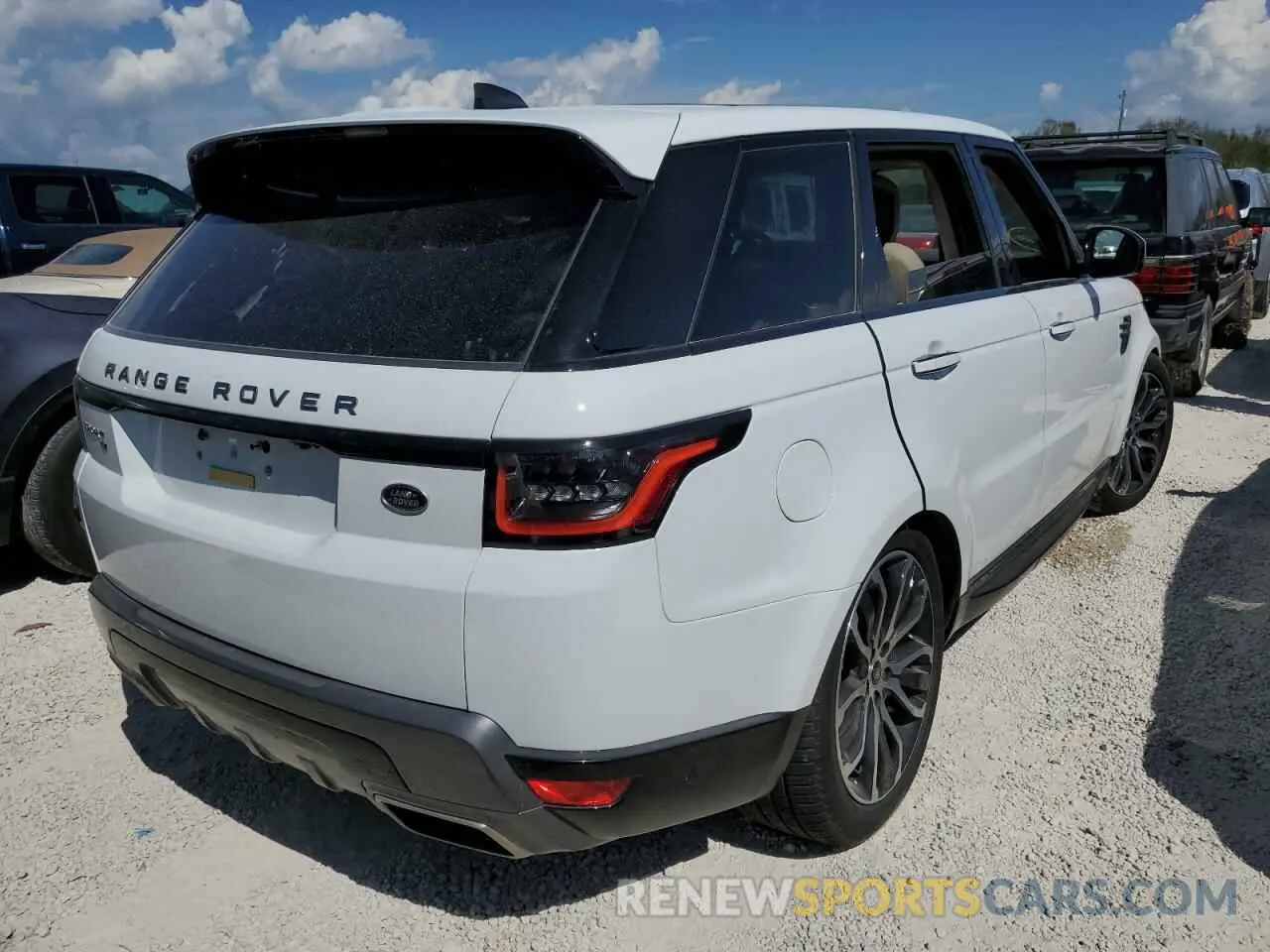 4 fotografías del automóvil dañado SALWR2SU3MA788857 LAND ROVER RANGEROVER 2021