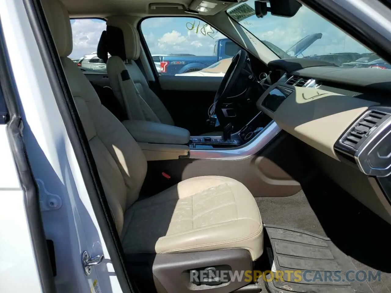 5 fotografías del automóvil dañado SALWR2SU3MA788857 LAND ROVER RANGEROVER 2021