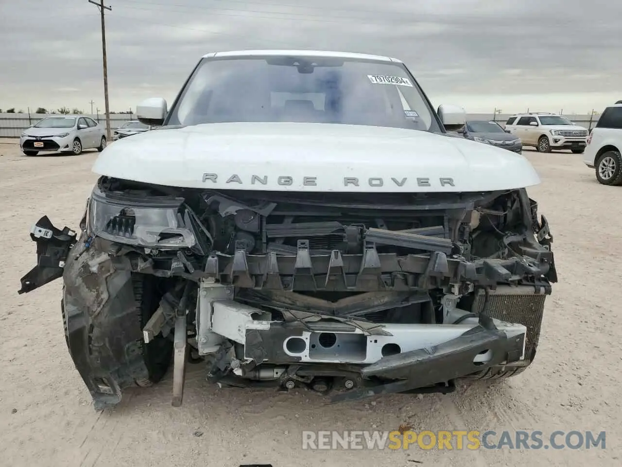 5 fotografías del automóvil dañado SALWR2SUXMA752471 LAND ROVER RANGEROVER 2021
