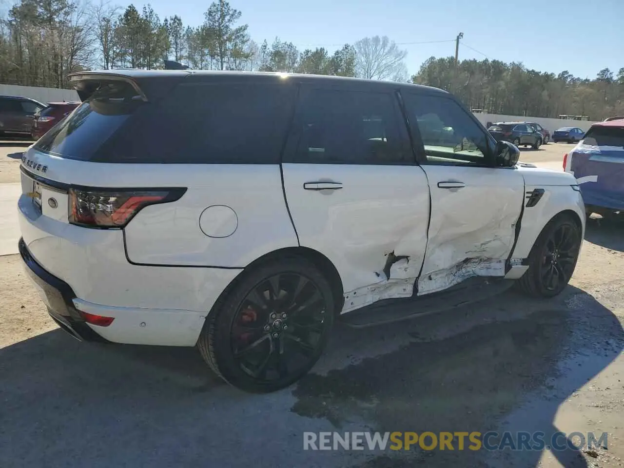 3 fotografías del automóvil dañado SALWS2RU8MA790341 LAND ROVER RANGEROVER 2021
