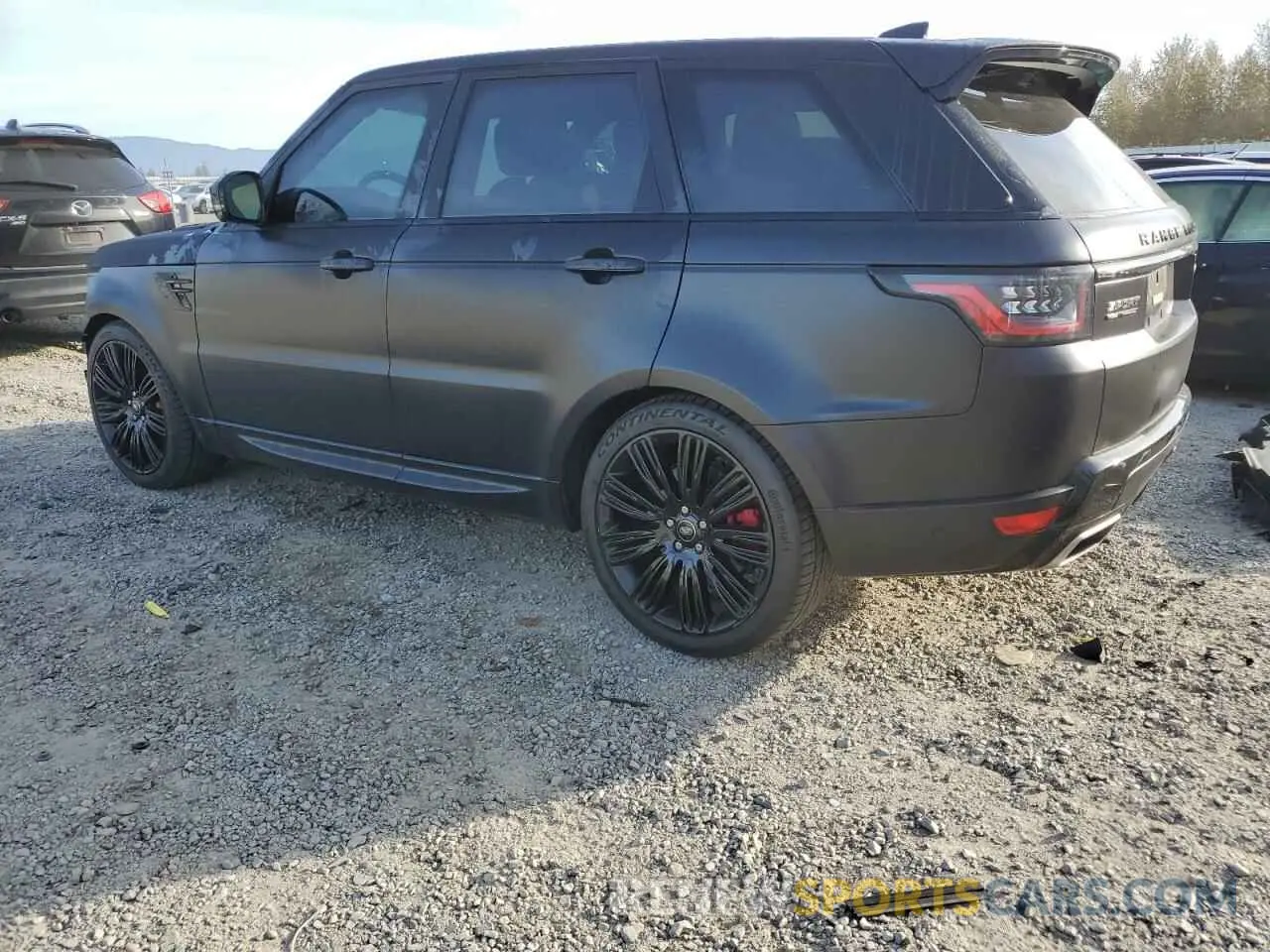 2 fotografías del automóvil dañado SALWV2SE1MA779403 LAND ROVER RANGEROVER 2021