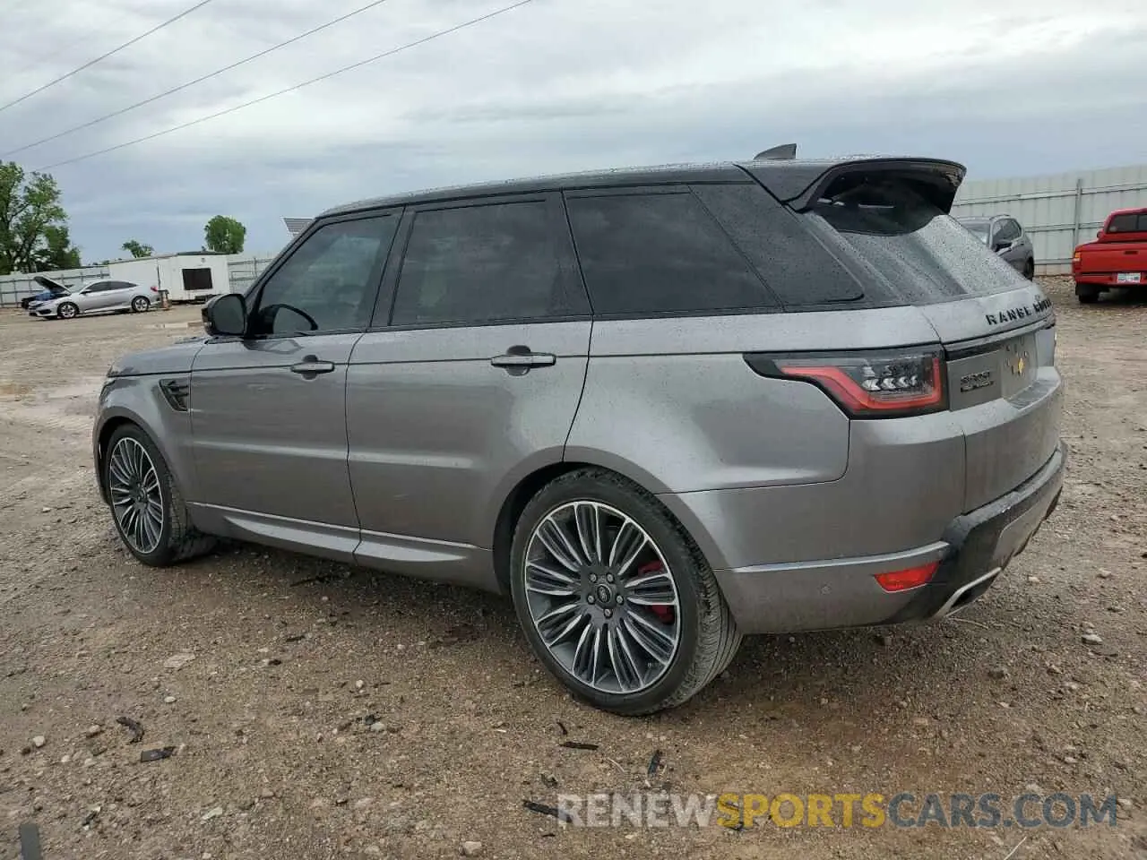 2 fotografías del automóvil dañado SALWV2SE4MA776463 LAND ROVER RANGEROVER 2021