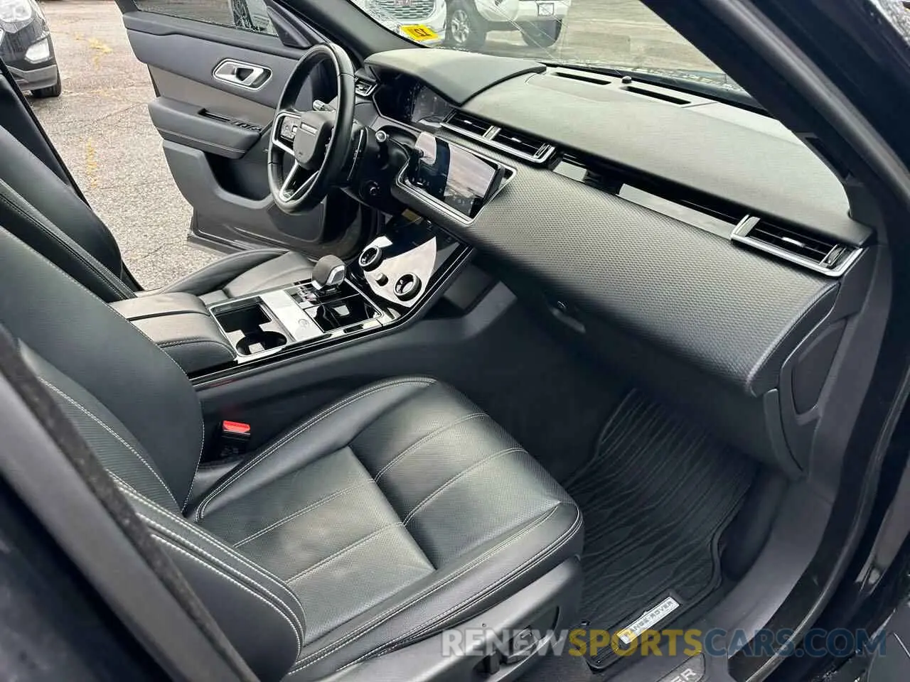 5 fotografías del automóvil dañado SALYJ2EX1MA304139 LAND ROVER RANGEROVER 2021
