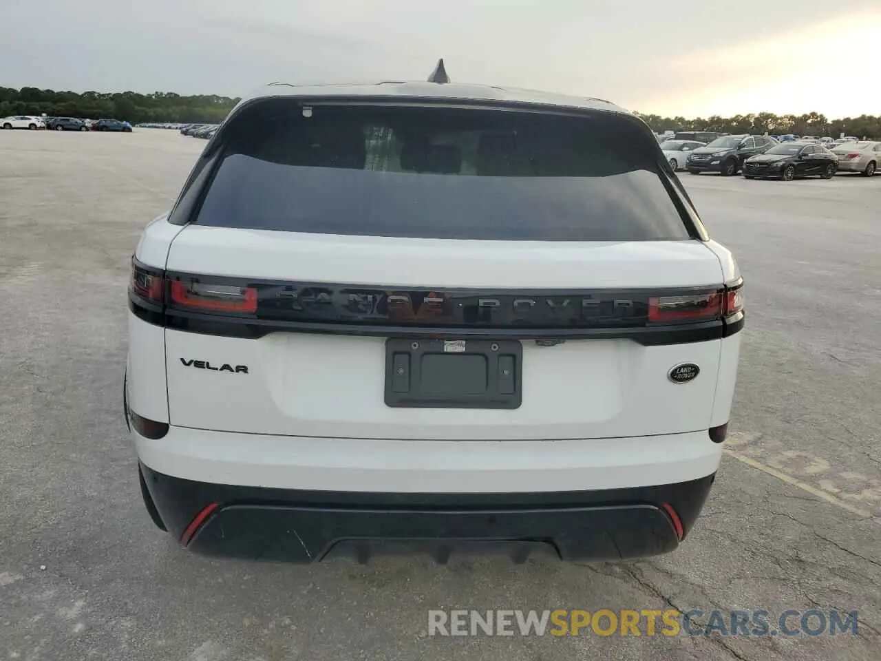 6 fotografías del automóvil dañado SALYT2EX0MA317250 LAND ROVER RANGEROVER 2021