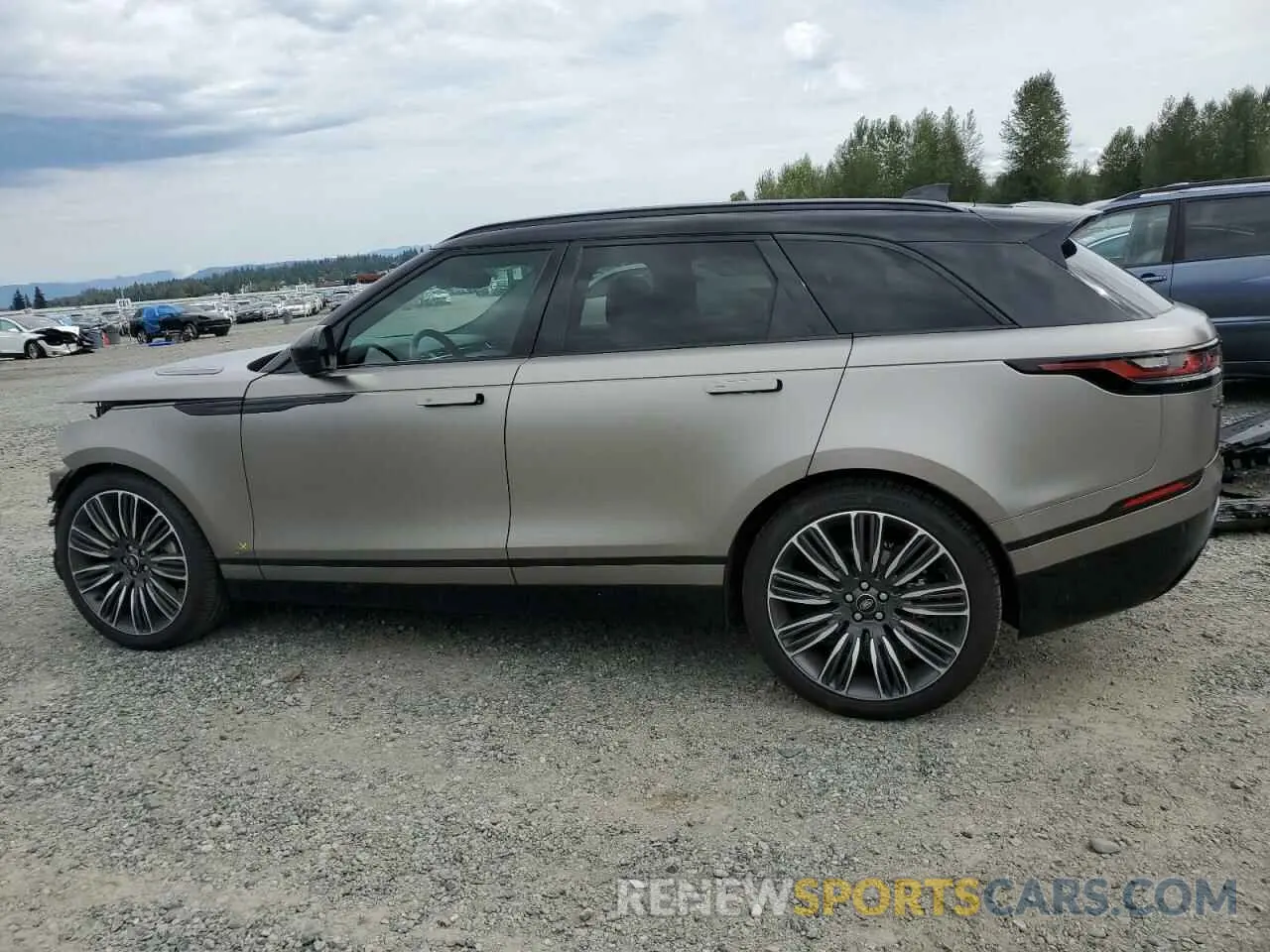 2 fotografías del automóvil dañado SALYT2EX2MA319937 LAND ROVER RANGEROVER 2021
