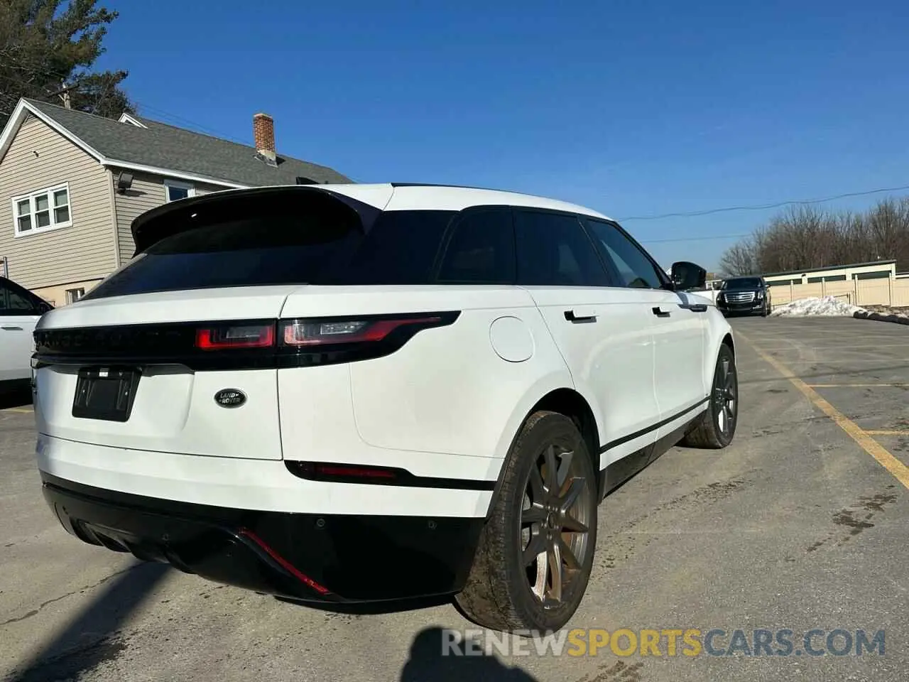 3 fotografías del automóvil dañado SALYT2EX3MA314049 LAND ROVER RANGEROVER 2021