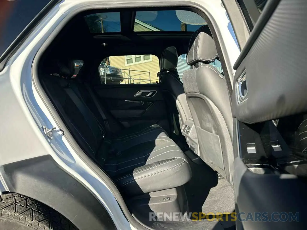 6 fotografías del automóvil dañado SALYT2EX5MA298811 LAND ROVER RANGEROVER 2021