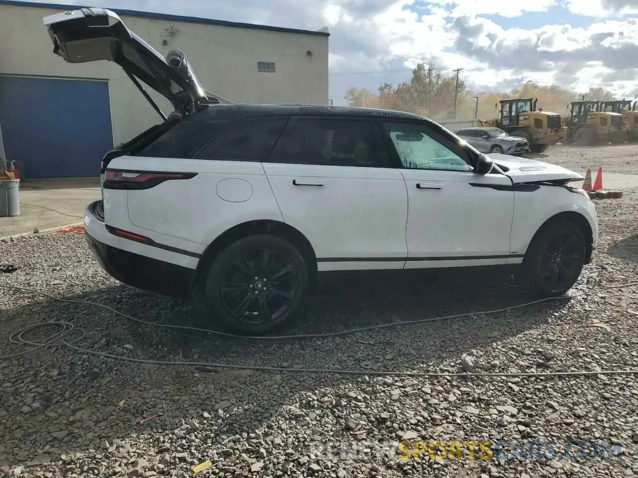 3 fotografías del automóvil dañado SALYT2EX8MA311275 LAND ROVER RANGEROVER 2021