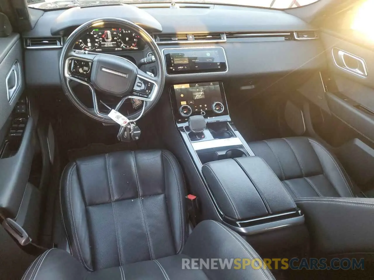 8 fotografías del automóvil dañado SALYT2EX9MA317540 LAND ROVER RANGEROVER 2021