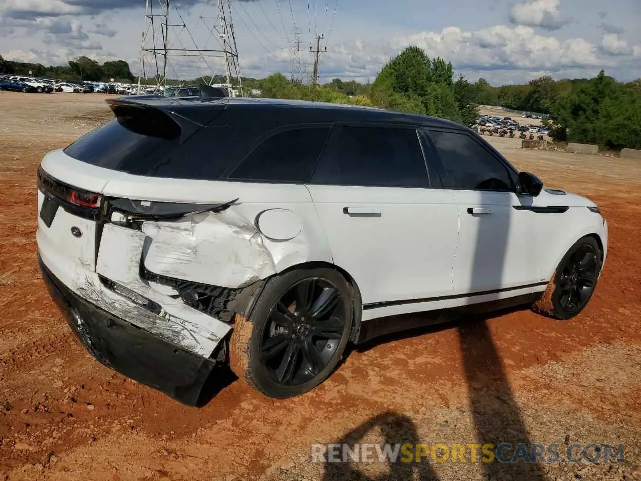 3 fotografías del automóvil dañado SALYT2EXXMA303985 LAND ROVER RANGEROVER 2021