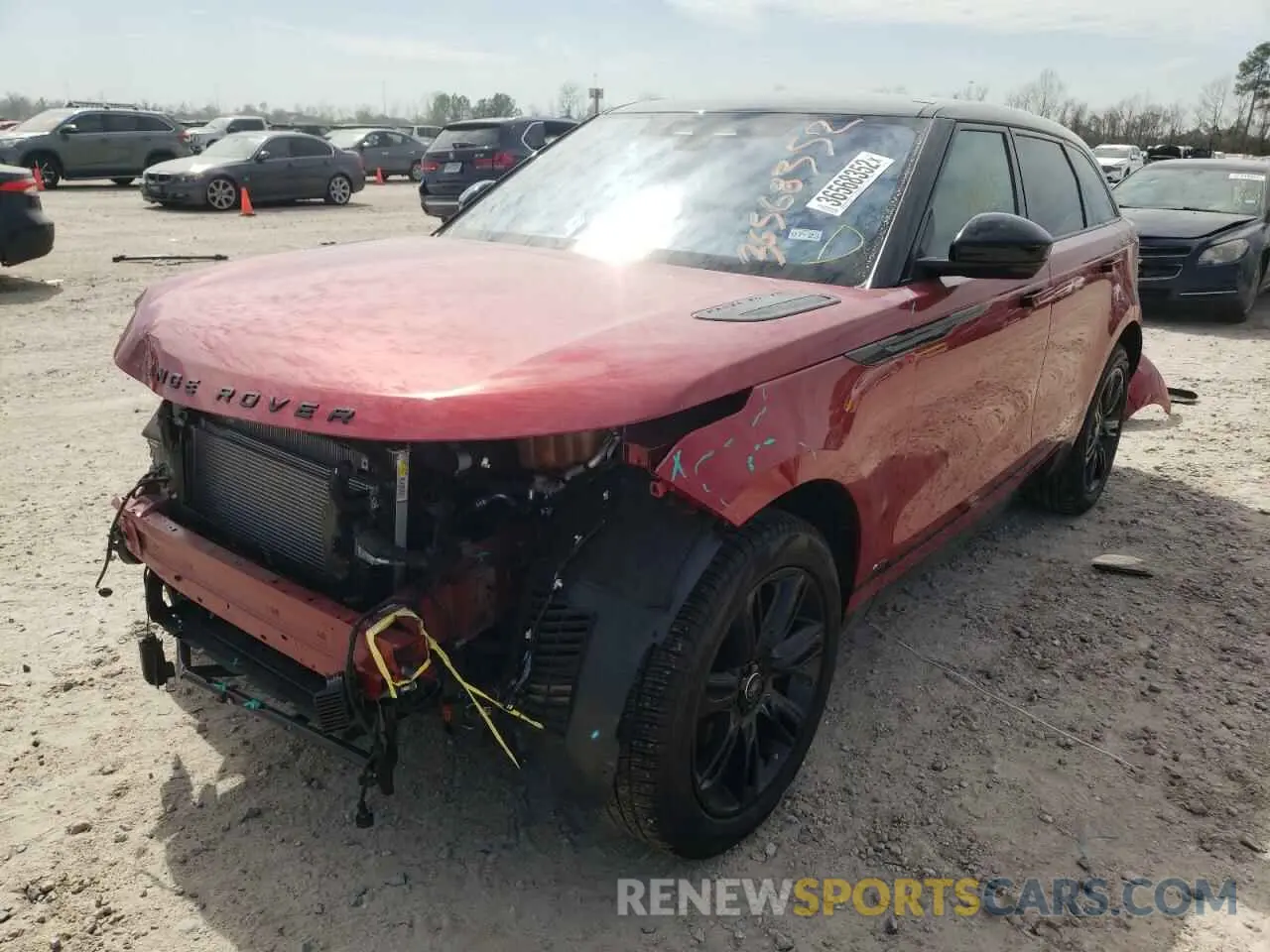 2 fotografías del automóvil dañado SALYT2EXXMA322617 LAND ROVER RANGEROVER 2021