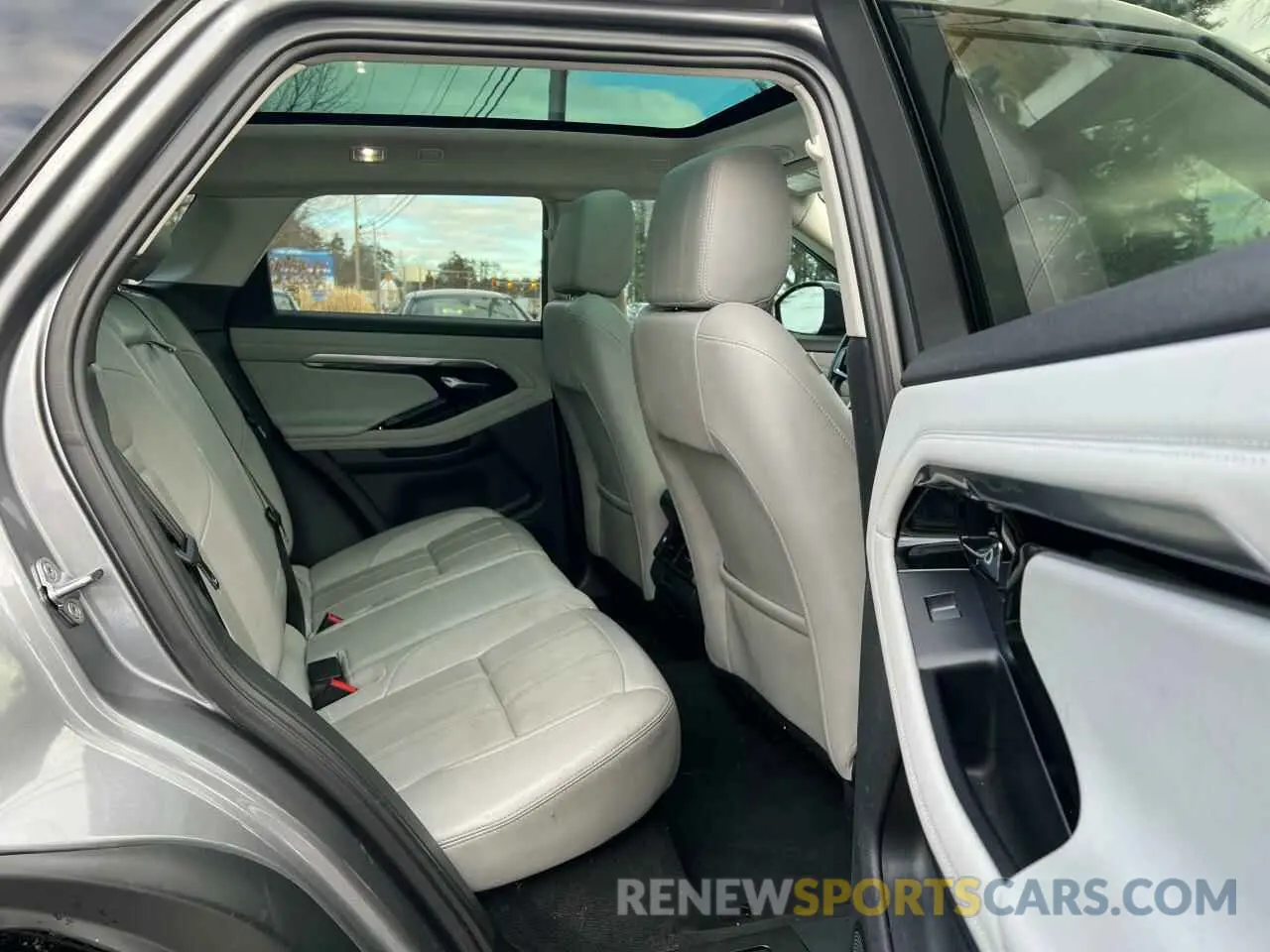 6 fotografías del automóvil dañado SALZJ2FX7MH153527 LAND ROVER RANGEROVER 2021