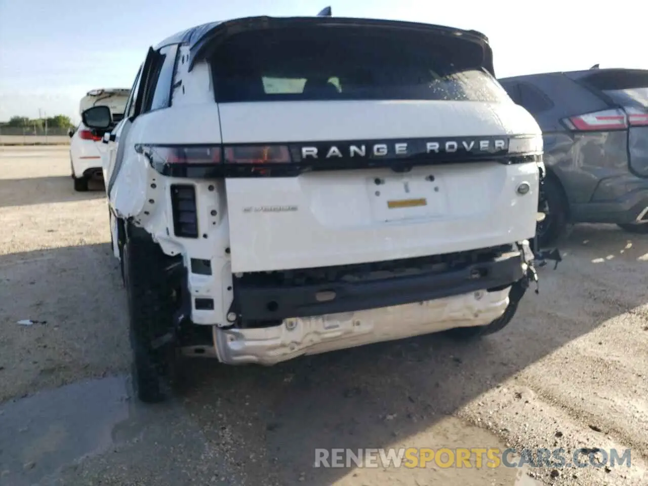 9 fotografías del automóvil dañado SALZJ2FX8MH138101 LAND ROVER RANGEROVER 2021