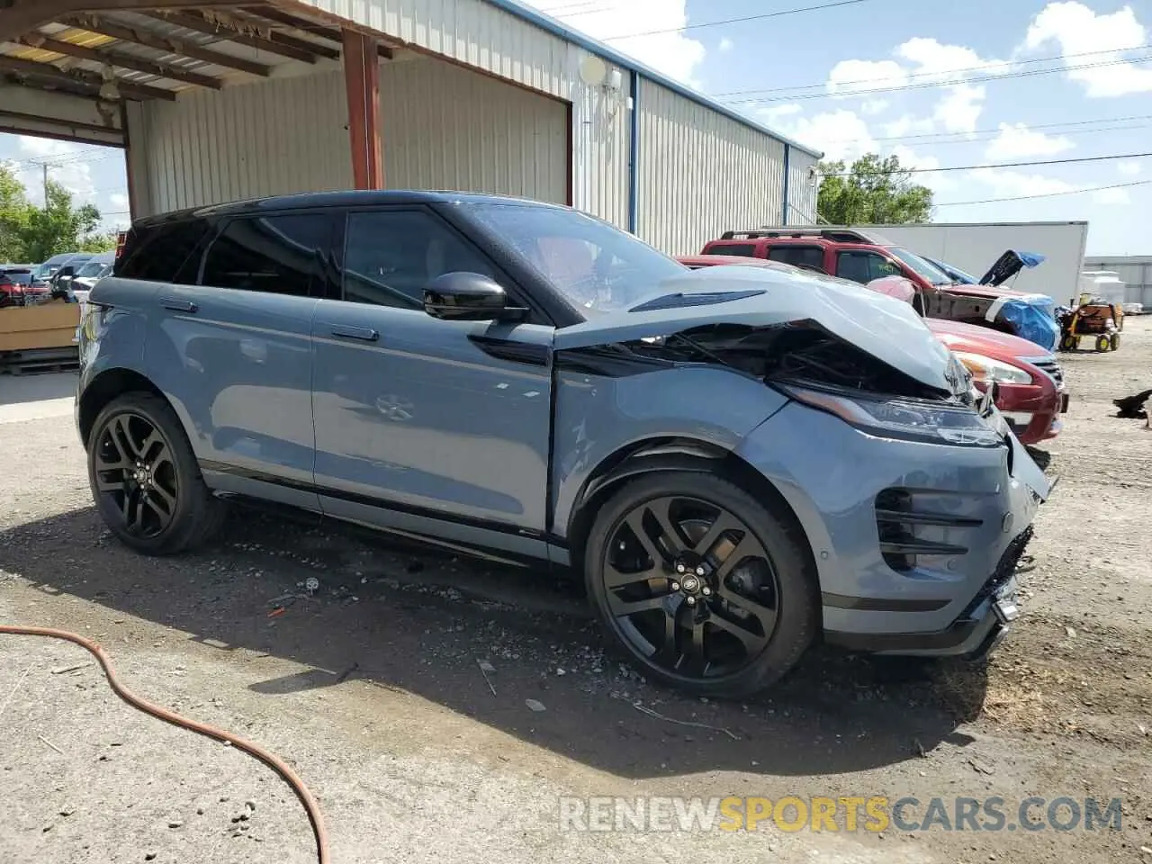 4 fotografías del automóvil dañado SALZM2FX6MH125838 LAND ROVER RANGEROVER 2021