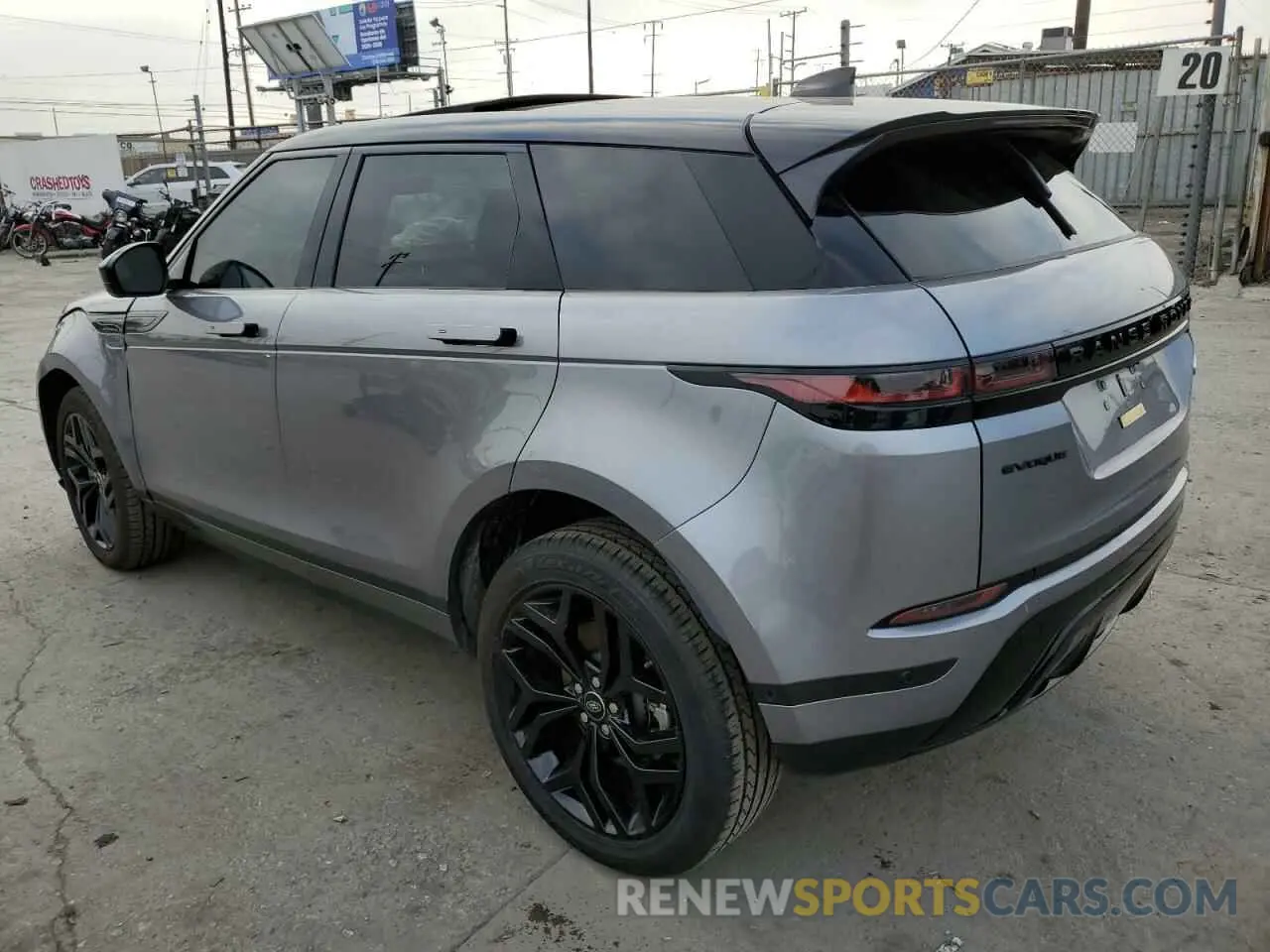 2 fotografías del automóvil dañado SALZP2FXXMH137885 LAND ROVER RANGEROVER 2021
