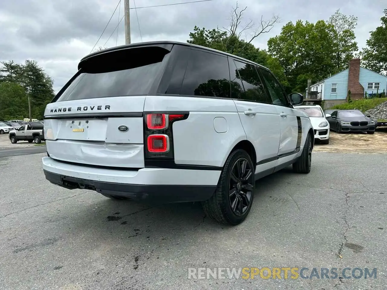 3 fotografías del automóvil dañado SALGR2SU5NA459924 LAND ROVER RANGEROVER 2022