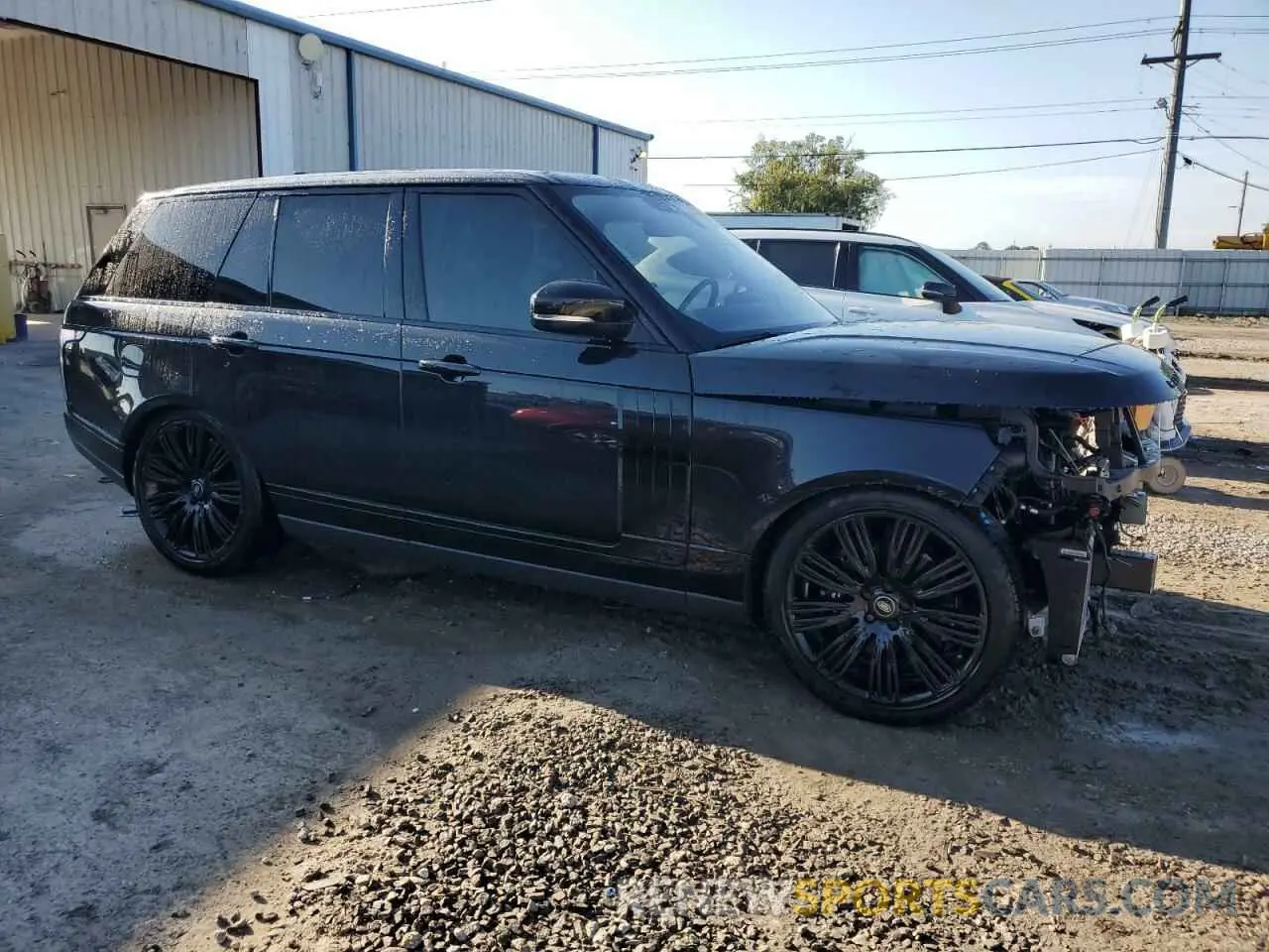 4 fotografías del automóvil dañado SALGS2SE5NA472170 LAND ROVER RANGEROVER 2022