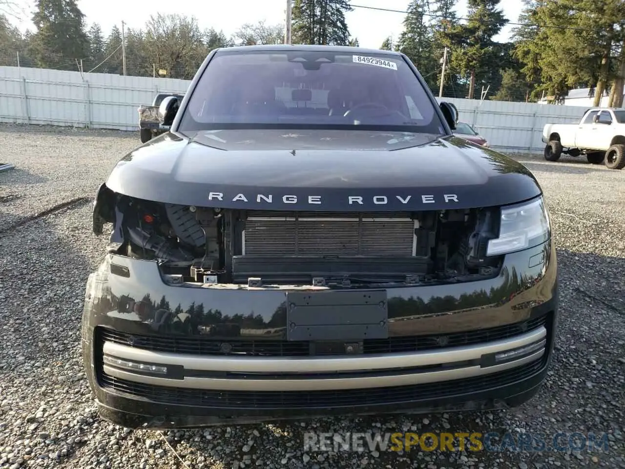 5 fotografías del automóvil dañado SALKP9FUXNA003520 LAND ROVER RANGEROVER 2022