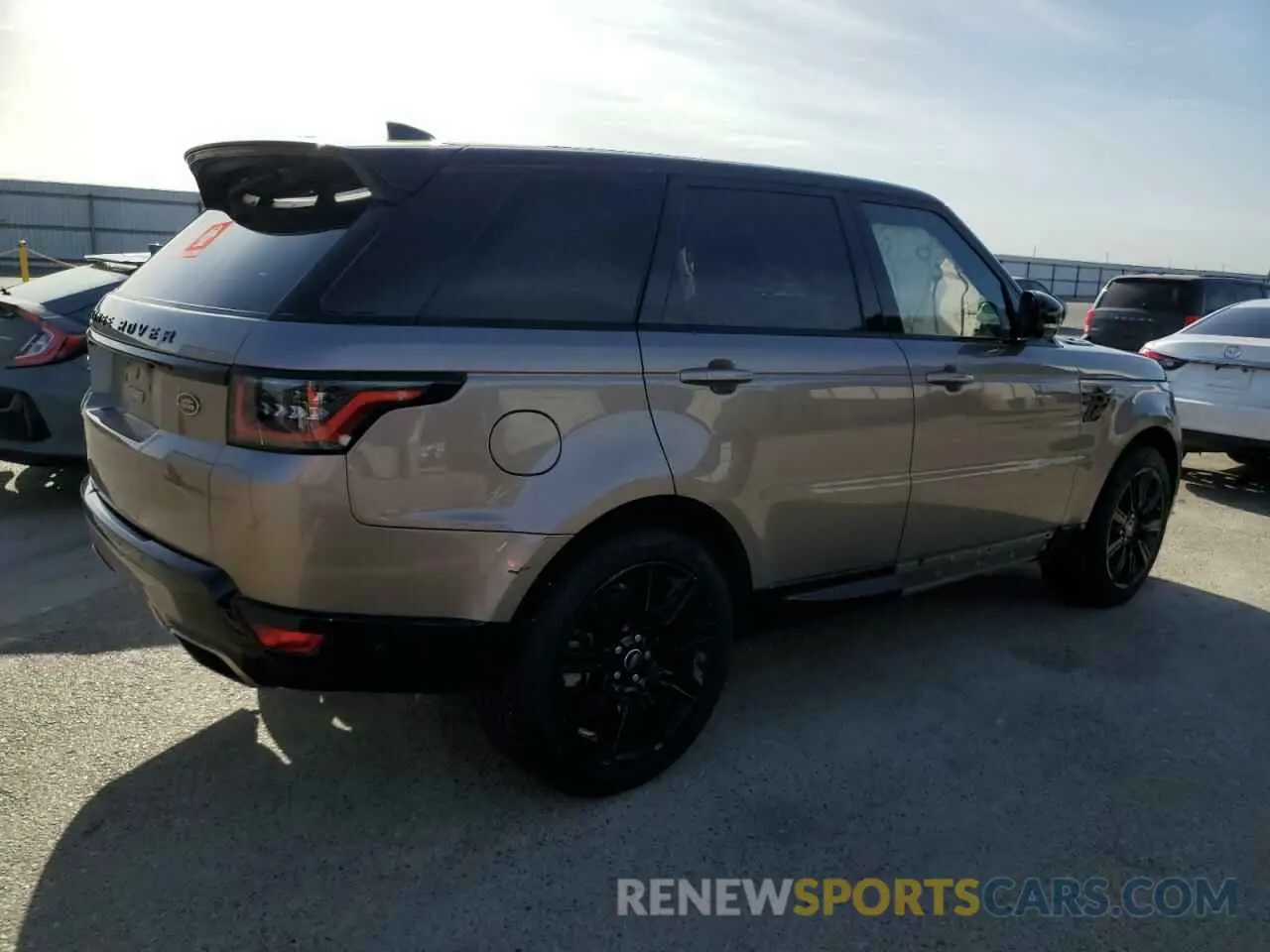 3 fotografías del automóvil dañado SALWR2SU3NA212588 LAND ROVER RANGEROVER 2022