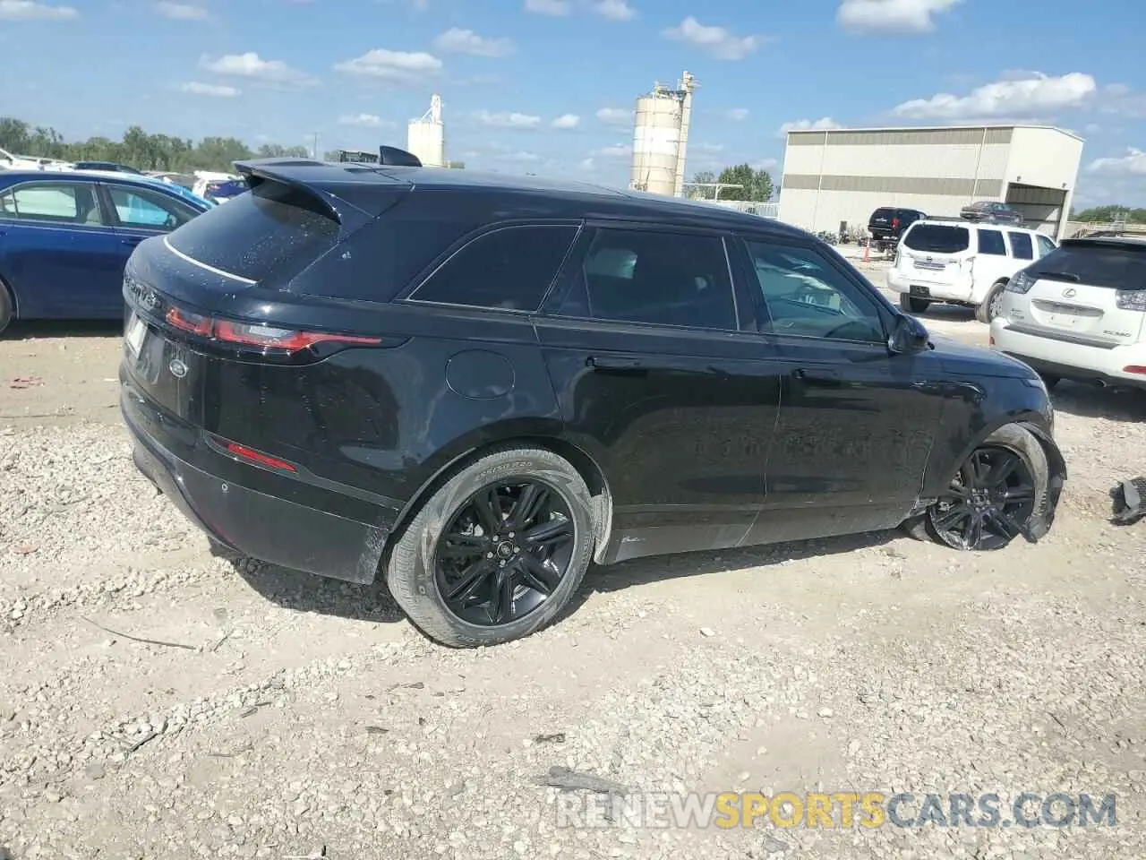 3 fotografías del automóvil dañado SALYJ2EX7NA343139 LAND ROVER RANGEROVER 2022