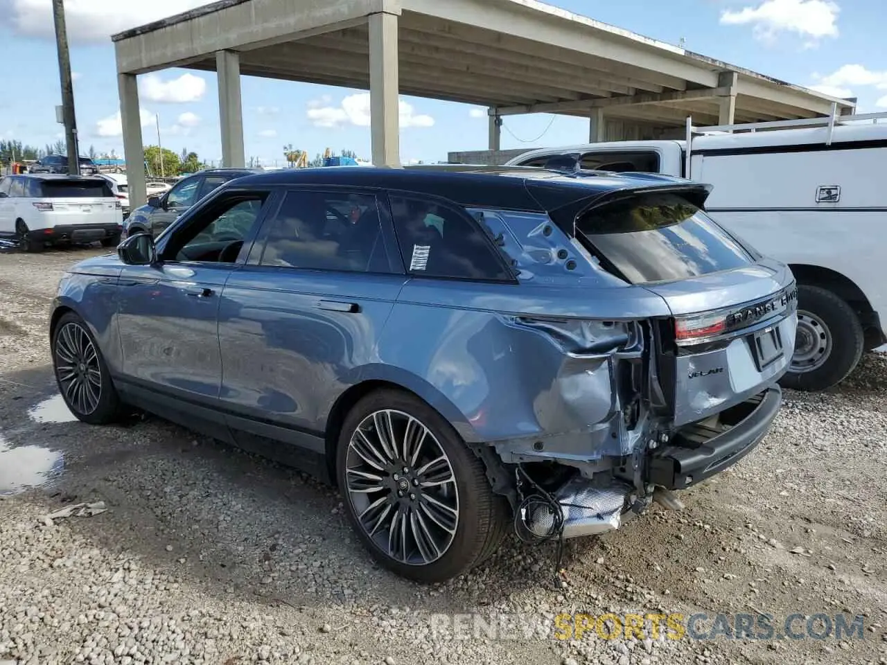 2 fotografías del automóvil dañado SALYT2EX2NA343138 LAND ROVER RANGEROVER 2022