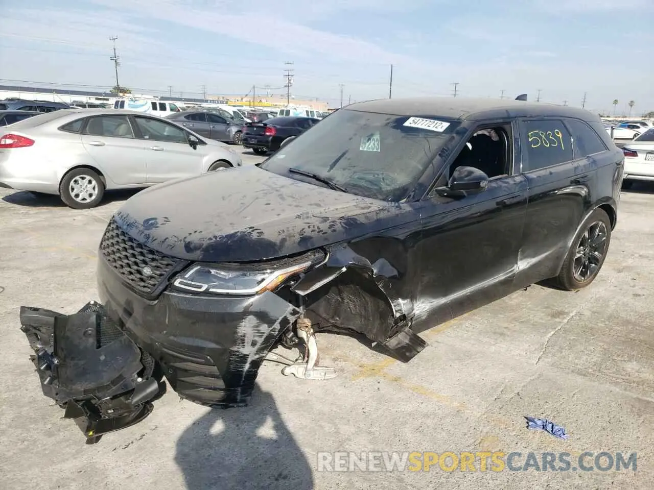 2 fotografías del automóvil dañado SALYT2EX8NA336727 LAND ROVER RANGEROVER 2022
