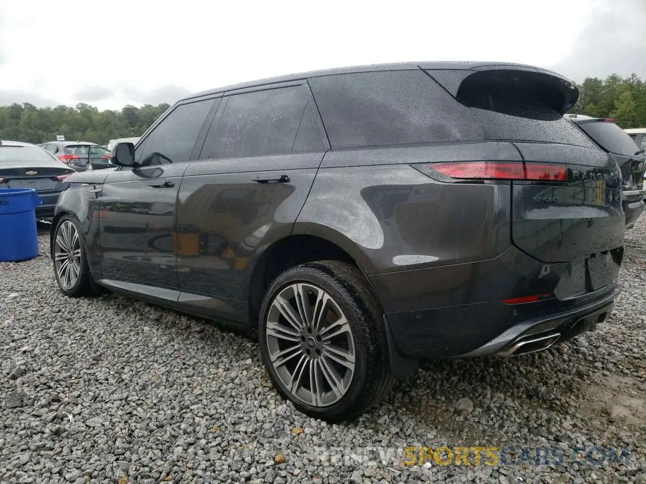 2 fotografías del automóvil dañado SAL1L9FU0PA136202 LAND ROVER RANGEROVER 2023