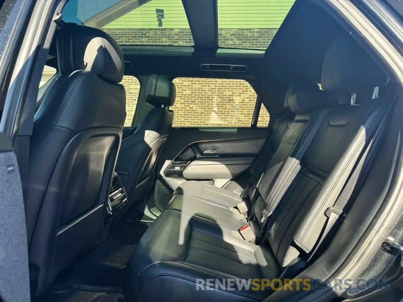 6 fotografías del automóvil dañado SAL1L9FU7PA134978 LAND ROVER RANGEROVER 2023