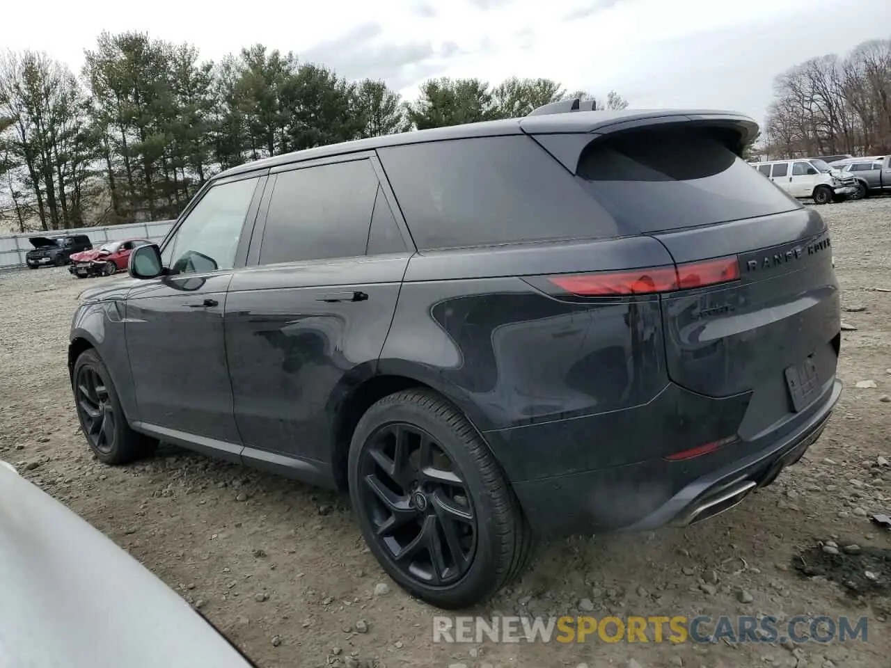 2 fotografías del automóvil dañado SAL1P9EU7PA139085 LAND ROVER RANGEROVER 2023