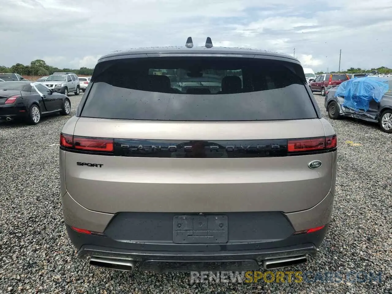 6 fotografías del automóvil dañado SAL1P9EU9PA103933 LAND ROVER RANGEROVER 2023