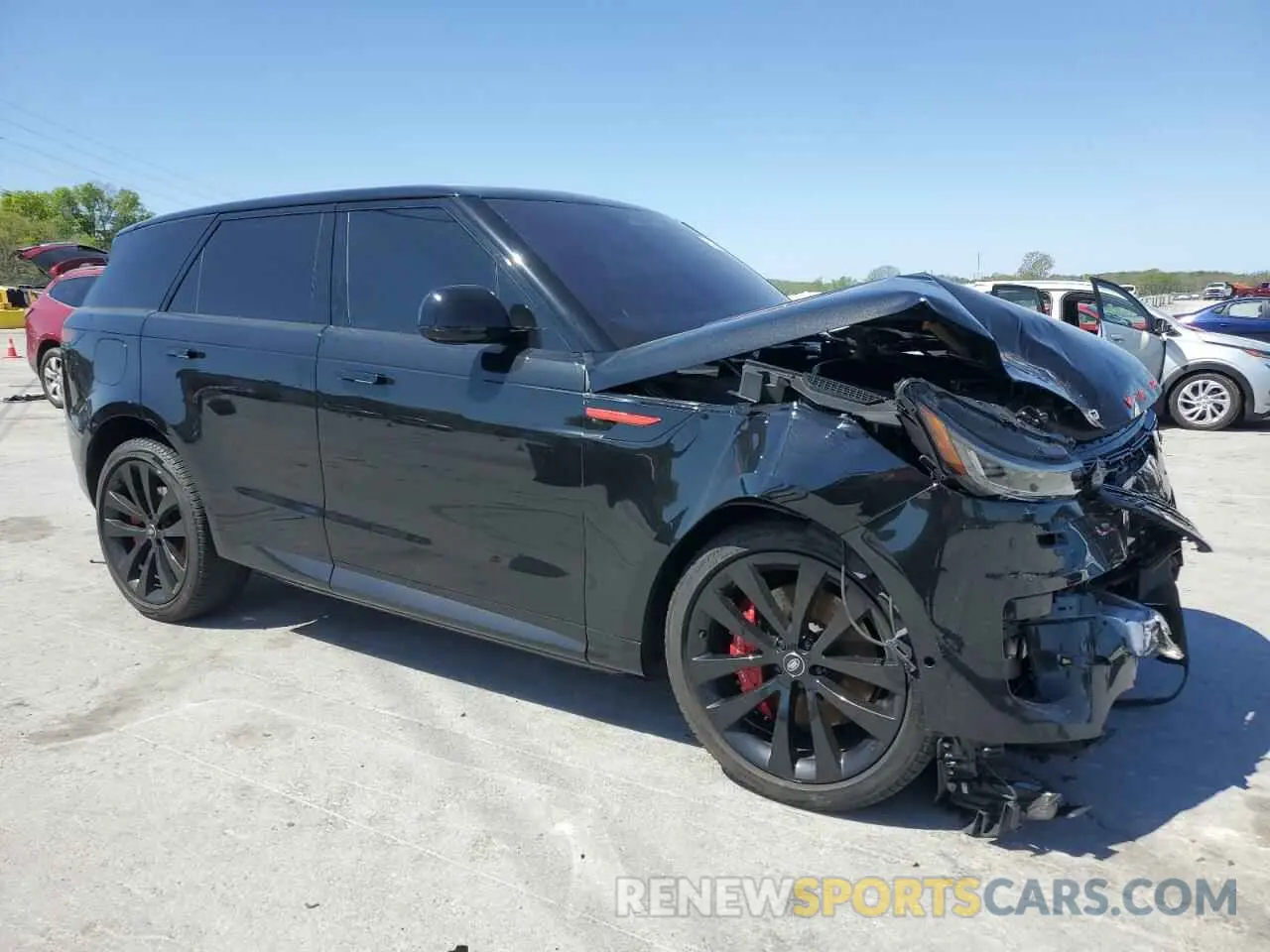 4 fotografías del automóvil dañado SAL1V9E70PA125397 LAND ROVER RANGEROVER 2023