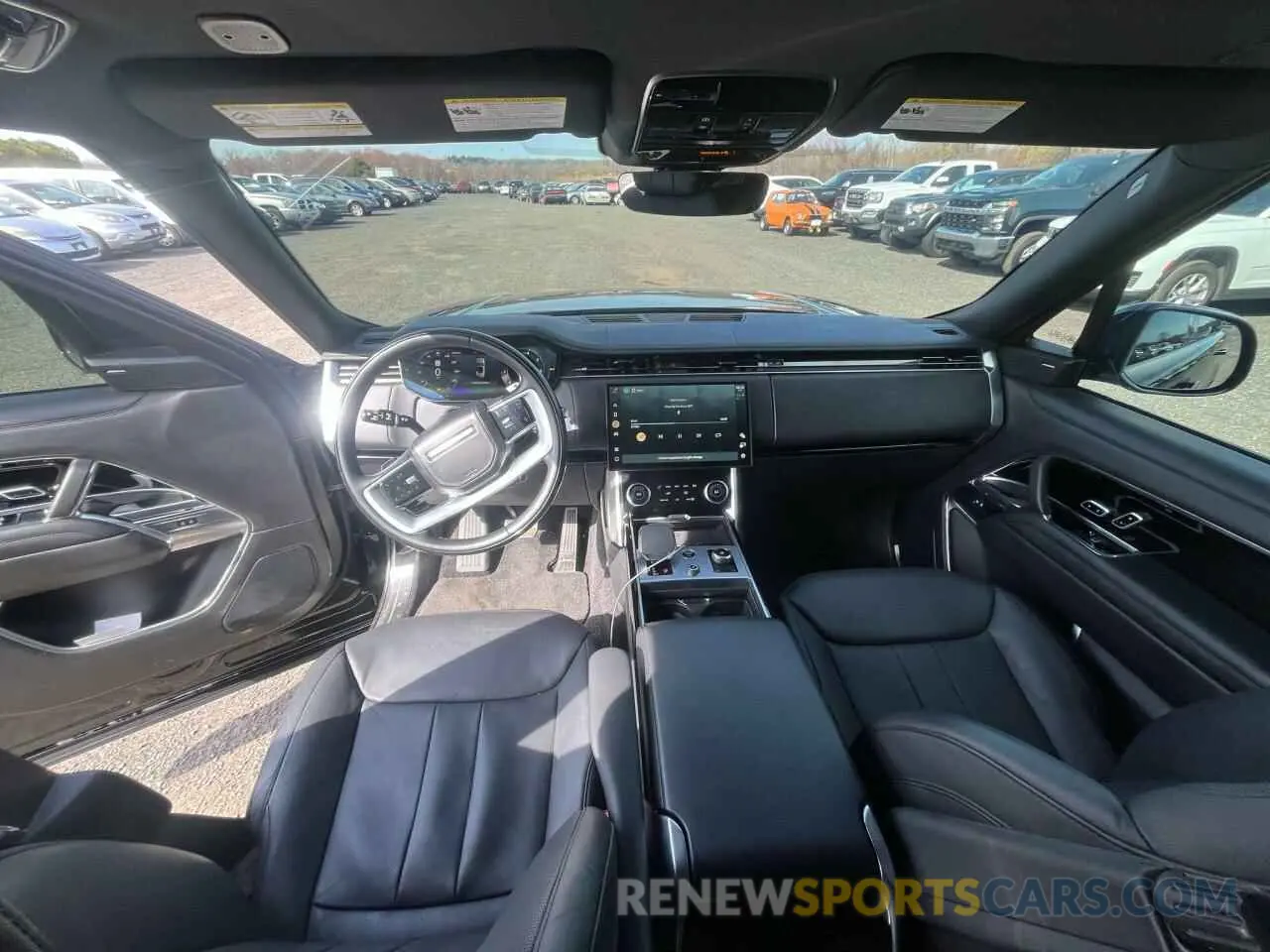 5 fotografías del automóvil dañado SALKP9E77PA037476 LAND ROVER RANGEROVER 2023
