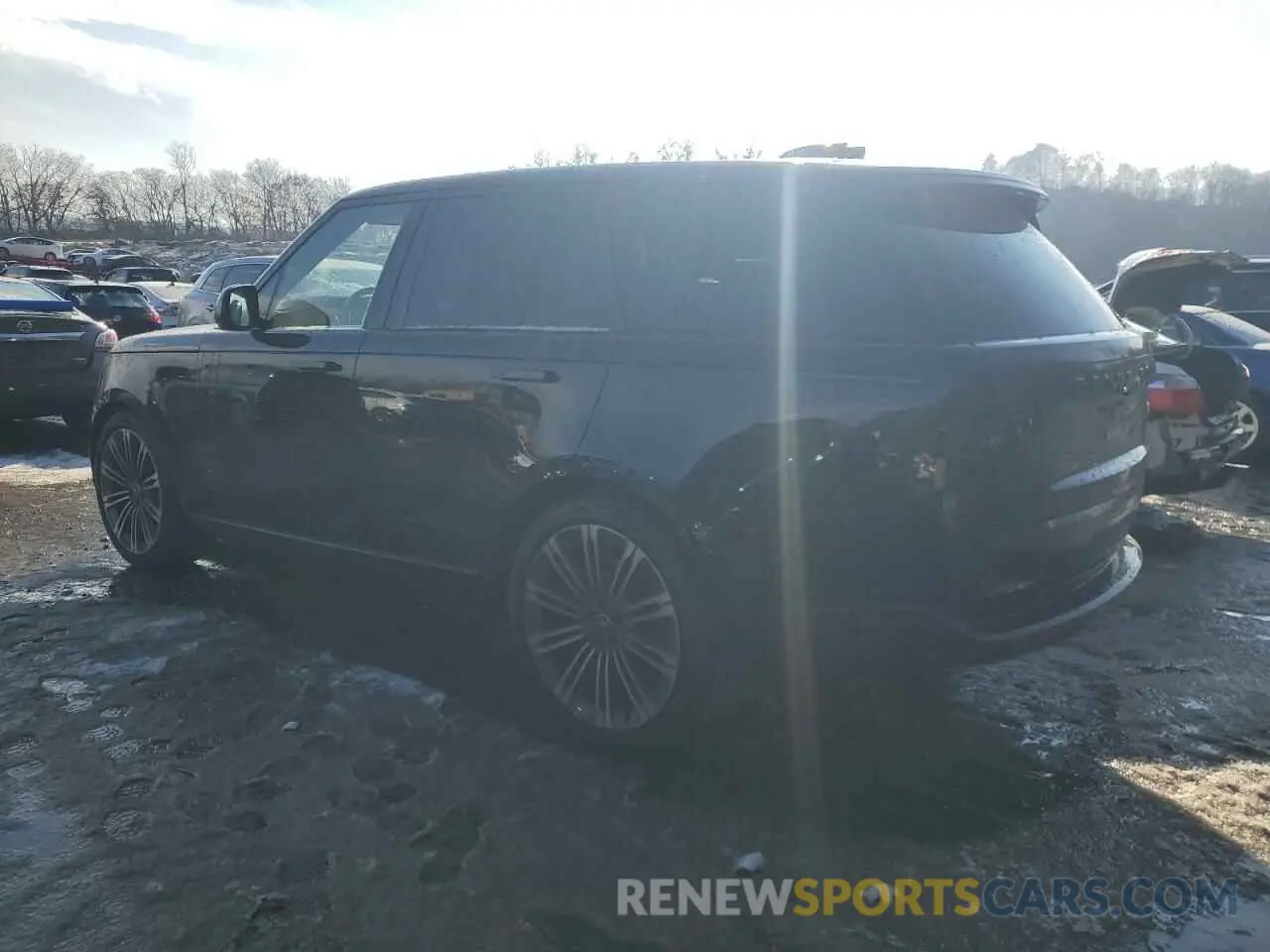 2 fotografías del automóvil dañado SALKP9E7XPA038654 LAND ROVER RANGEROVER 2023