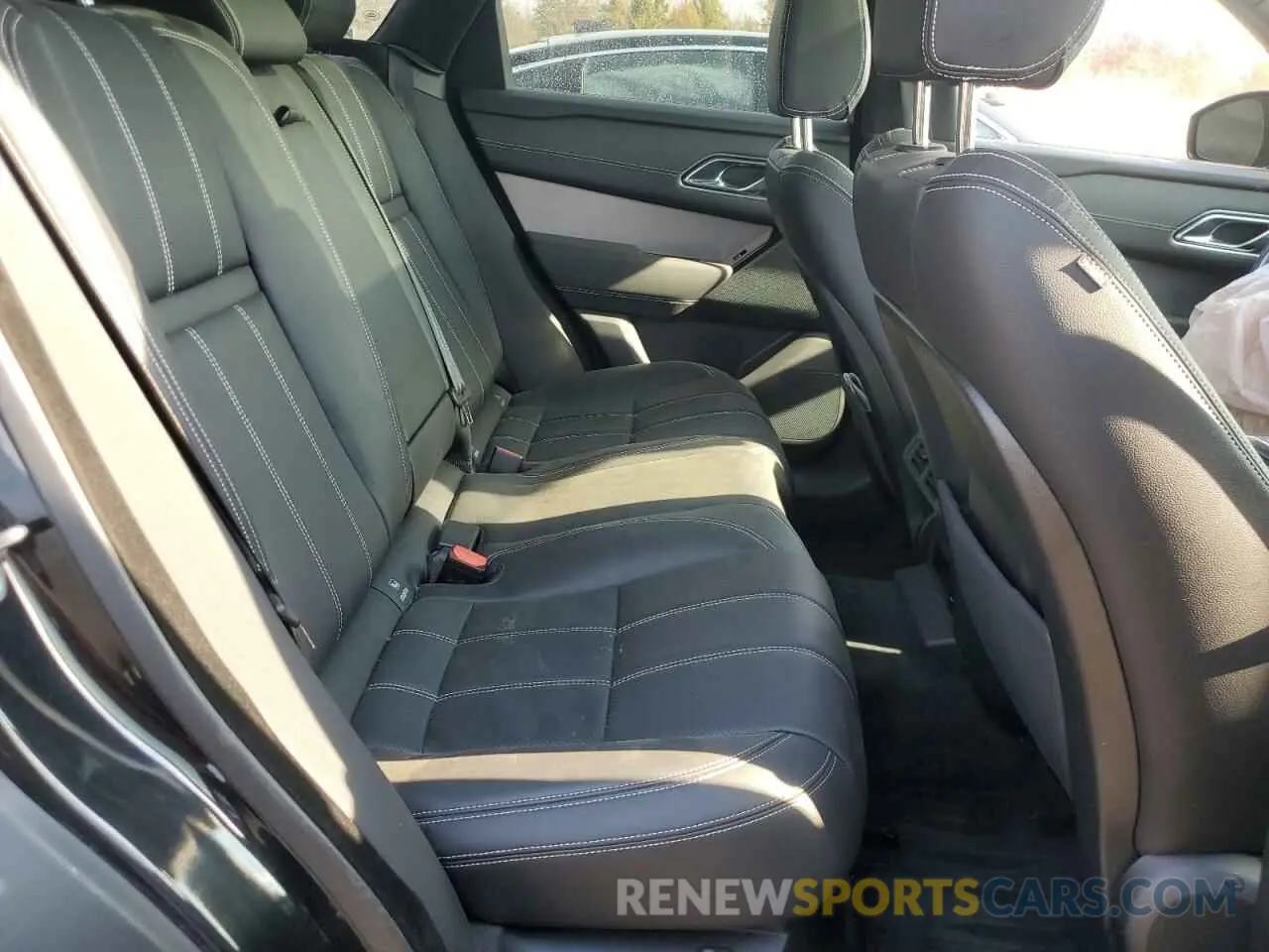 11 fotografías del automóvil dañado SALYT2EUXPA361010 LAND ROVER RANGEROVER 2023