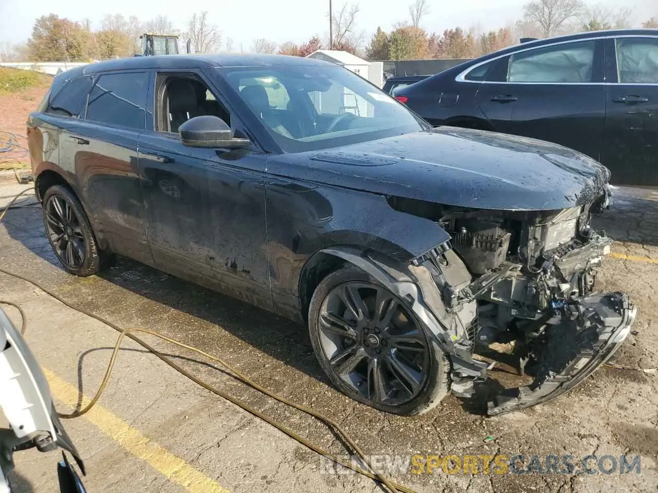 4 fotografías del automóvil dañado SALYT2EUXPA361010 LAND ROVER RANGEROVER 2023