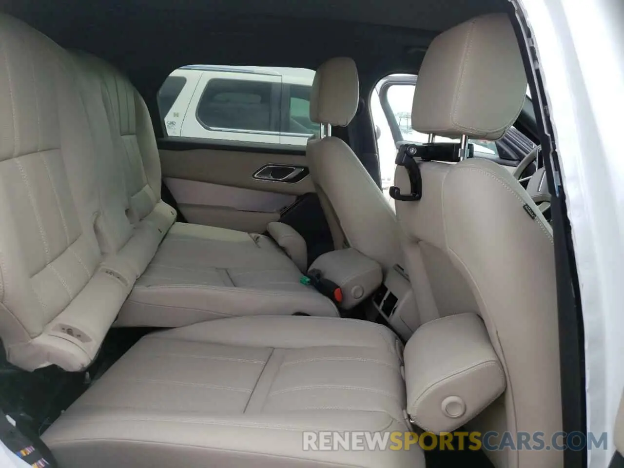 10 fotografías del automóvil dañado SALYT2EX3PA363398 LAND ROVER RANGEROVER 2023