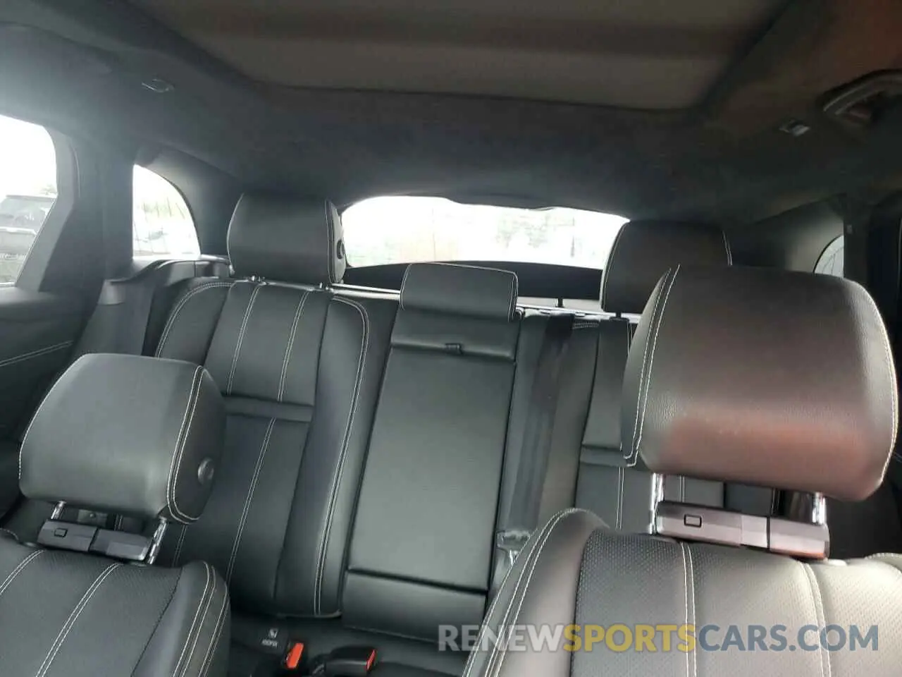 10 fotografías del automóvil dañado SALYV2FU4PA363053 LAND ROVER RANGEROVER 2023