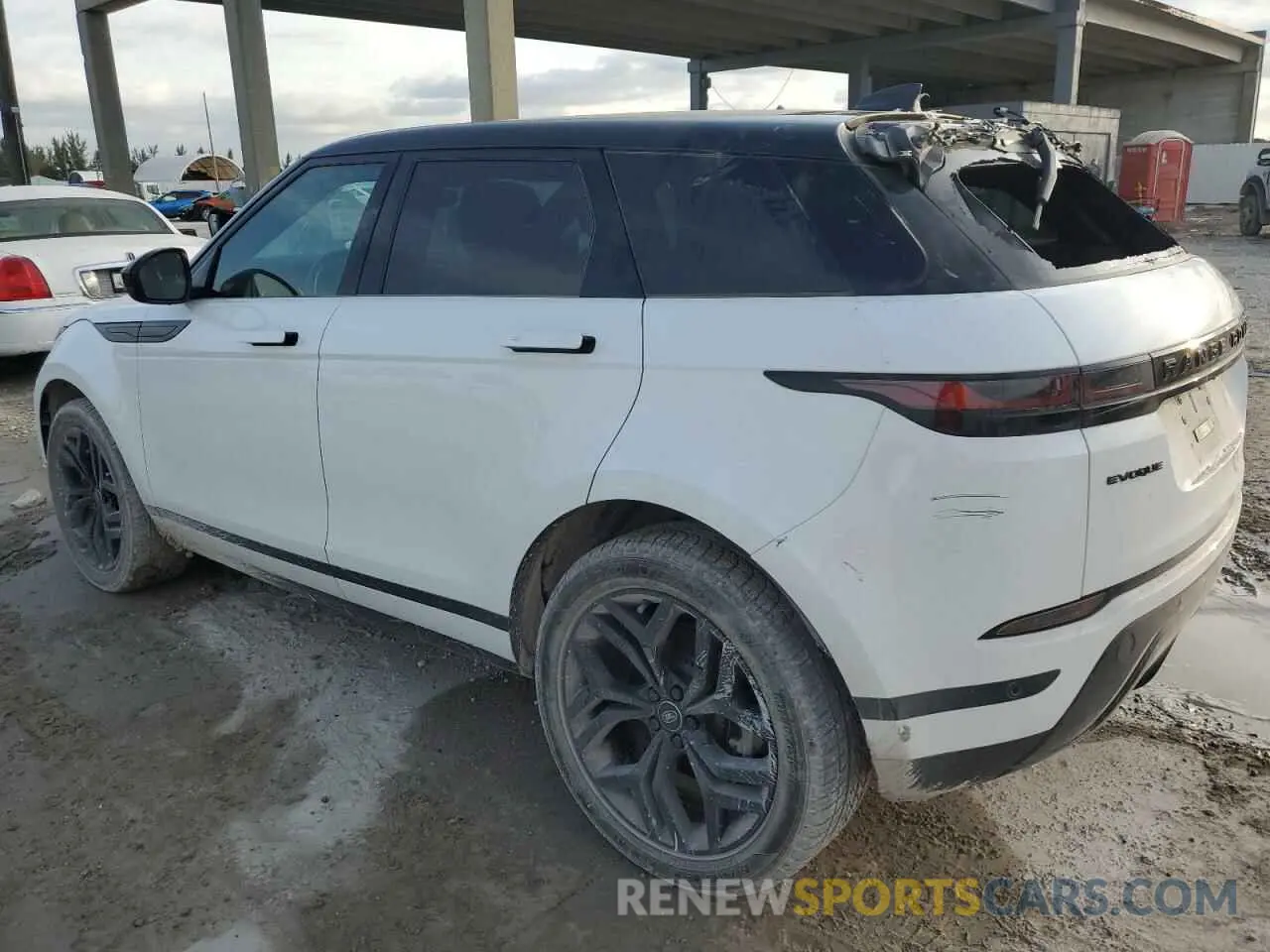 2 fotografías del automóvil dañado SALZJ2FX9PH192947 LAND ROVER RANGEROVER 2023