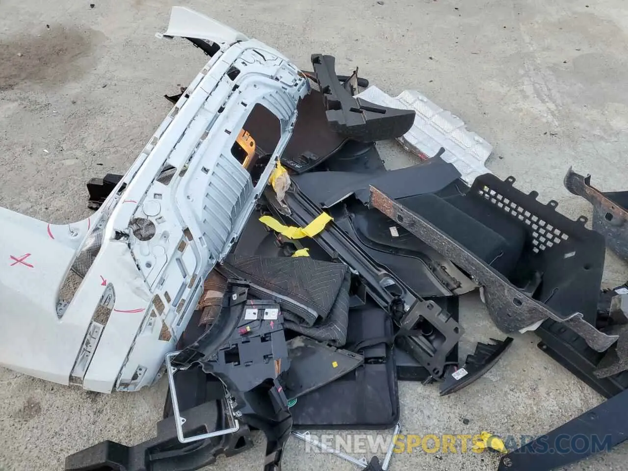 13 fotografías del automóvil dañado SALZJ2FXXPH199843 LAND ROVER RANGEROVER 2023