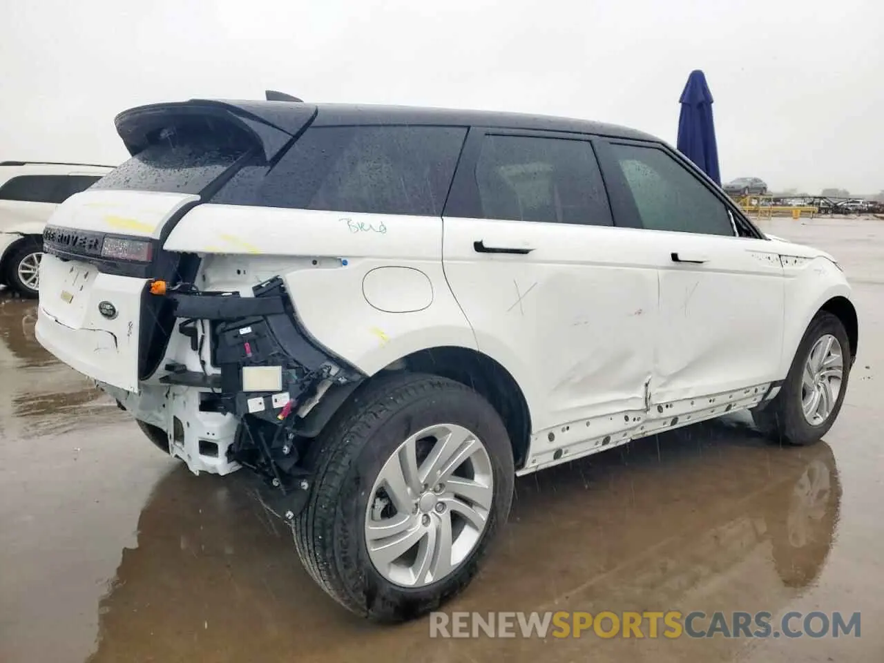 3 fotografías del automóvil dañado SALZT2FX2PH185669 LAND ROVER RANGEROVER 2023